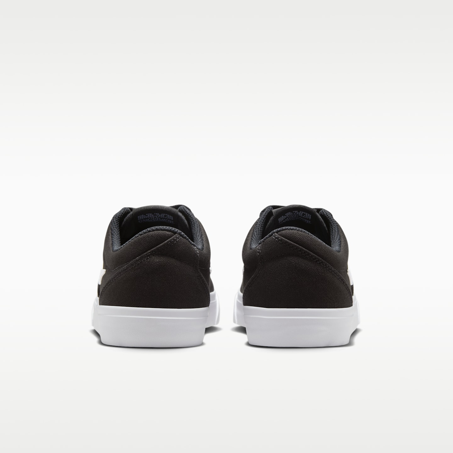 Женские кроссовки Nike Charge Canvas, цвет: Чёрный / Белый — фото 6