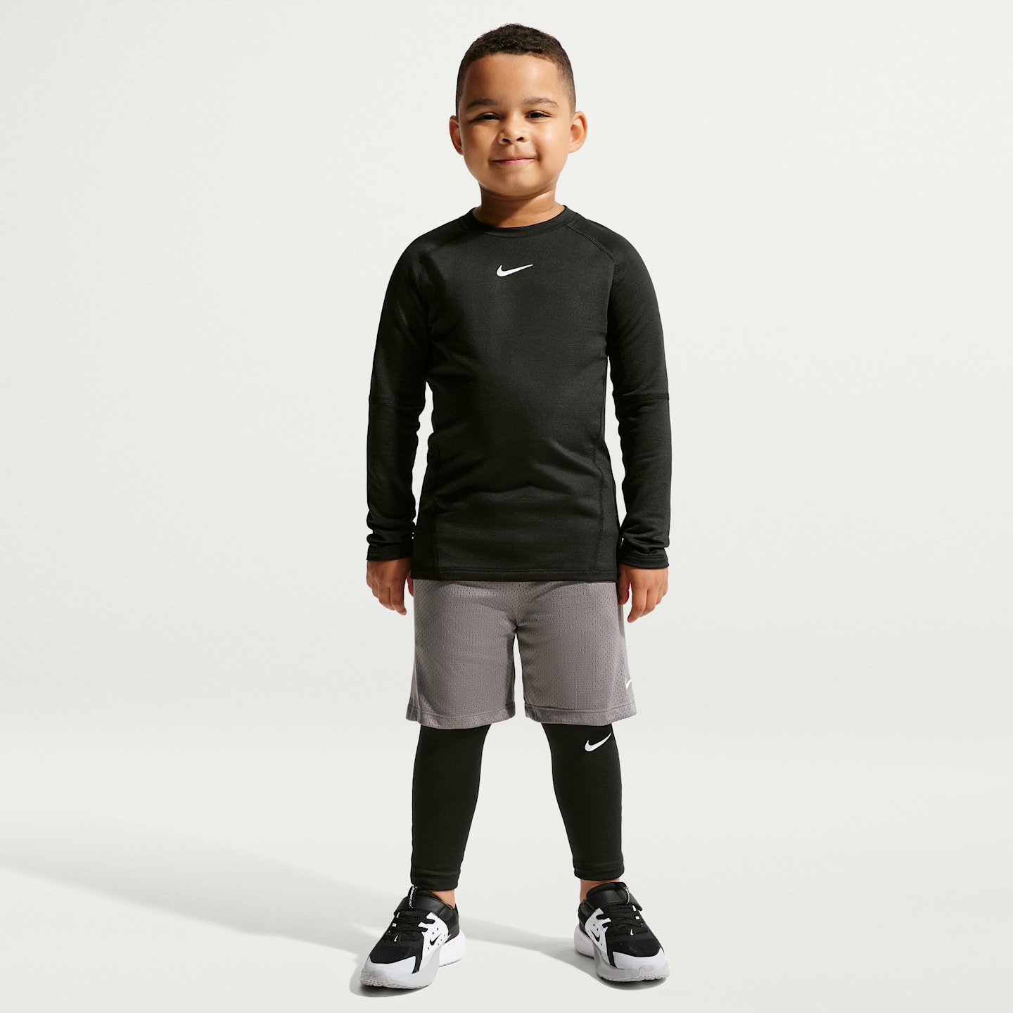 Детский топ Nike Pro Dri-FIT Warm Long-Sleeve Top, цвет: Чёрный — фото 4