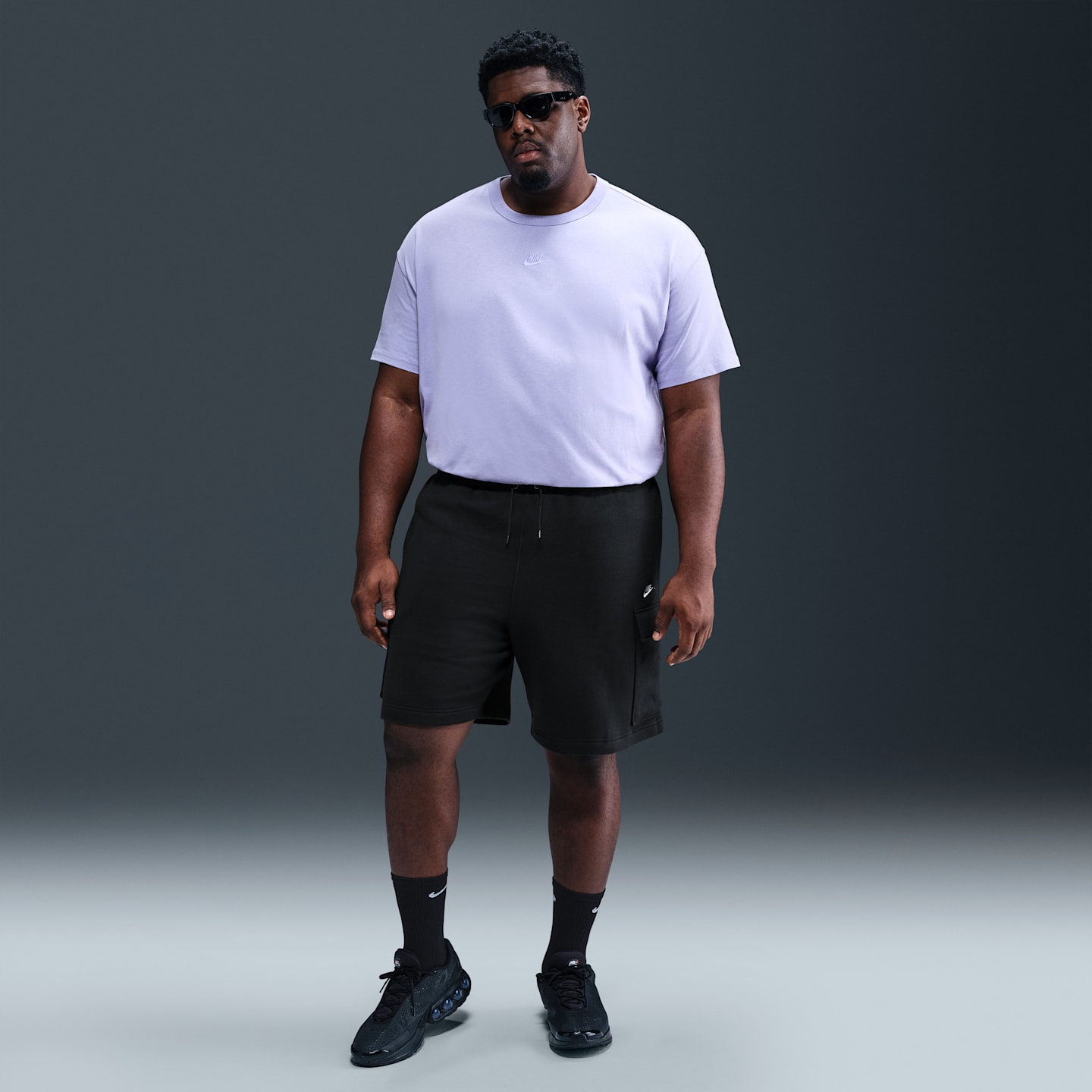 Мужские флисовые шорты-карго Nike Club, цвет: Чёрный / Белый — фото 6