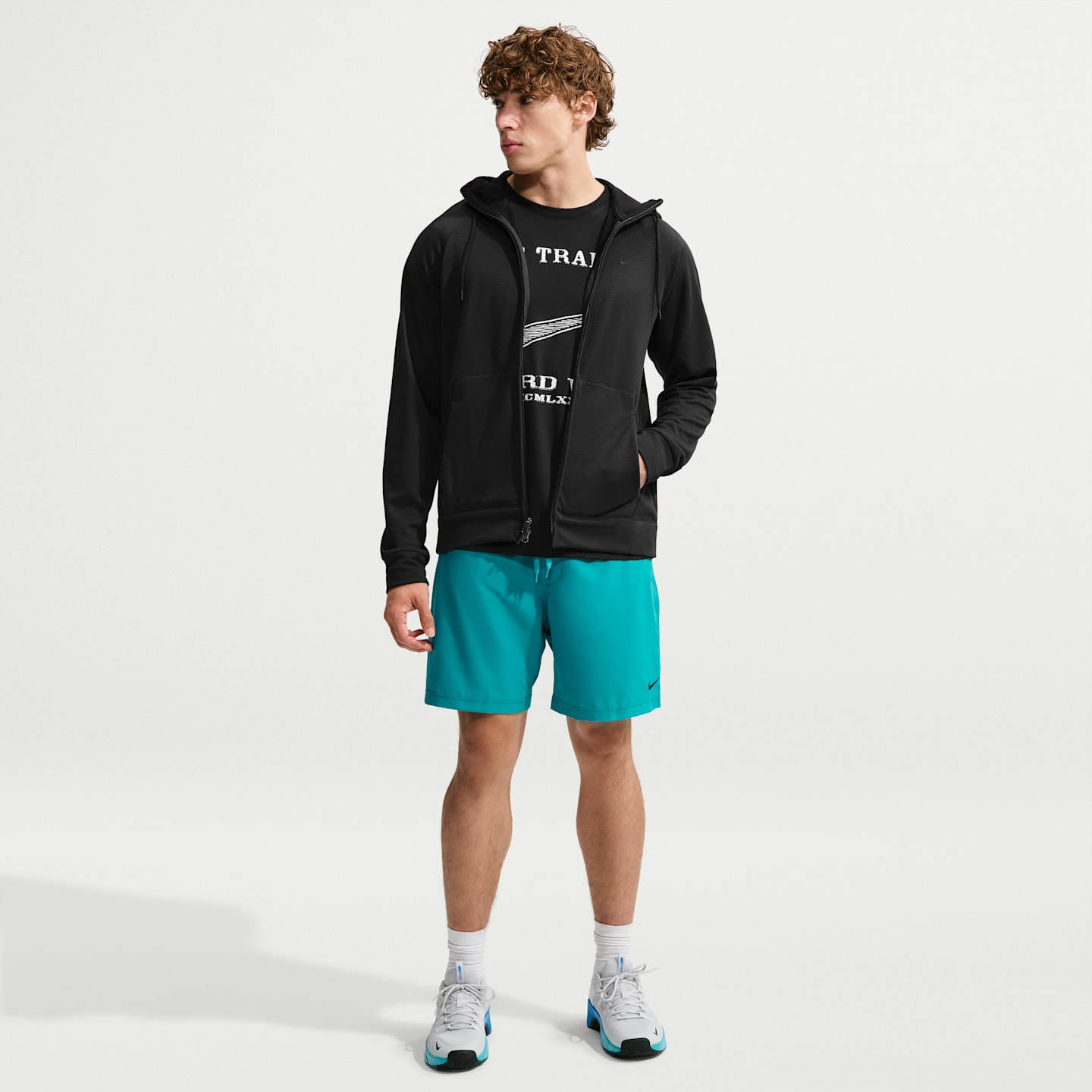 Мужское худи на молнии Nike Primary NanoKnit Therma-FIT, цвет: Чёрный — фото 4