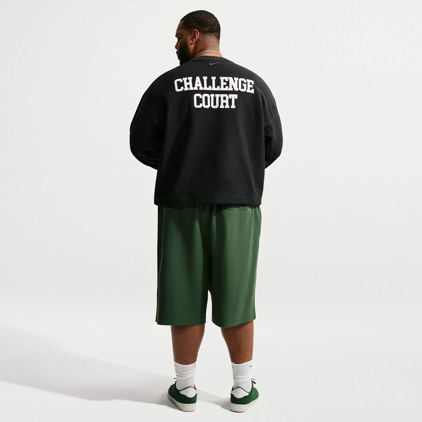 Мужской свитшот Nike Club Rules из махрового трикотажа, цвет: Чёрный / Молочный — фото 11
