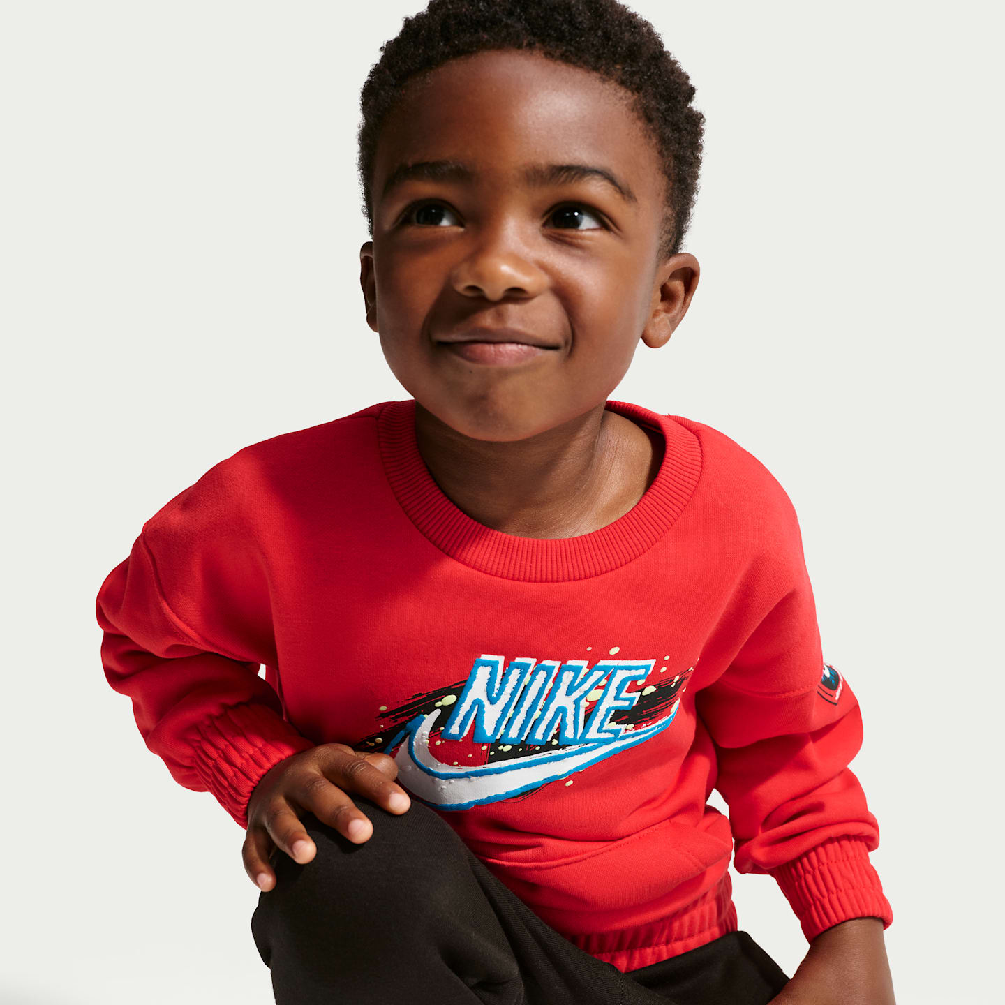 Комплект для малышей Nike Sportswear Snow Motion из 2 предметов со свитшотом, цвет: Чёрный — фото 6