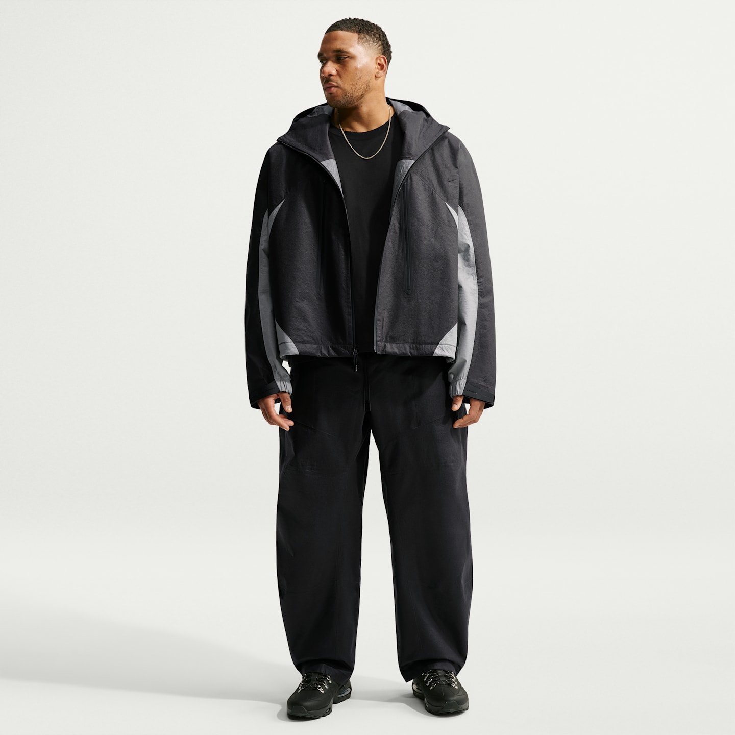 Мужская куртка Nike Tech Storm-FIT ADV, цвет: Чёрный / Серый — фото 11