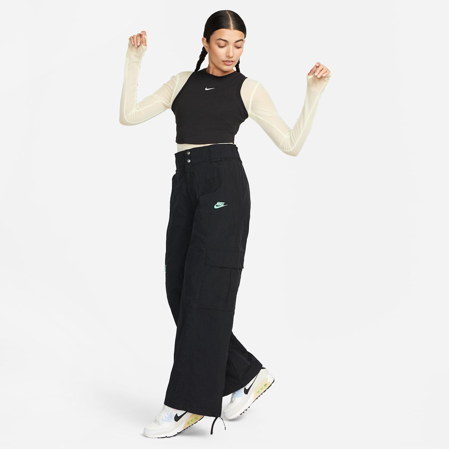 Женская облегающая укороченная майка в мини-рубчик Nike Sportswear Chill Knit, цвет: Чёрный / Молочный — фото 5
