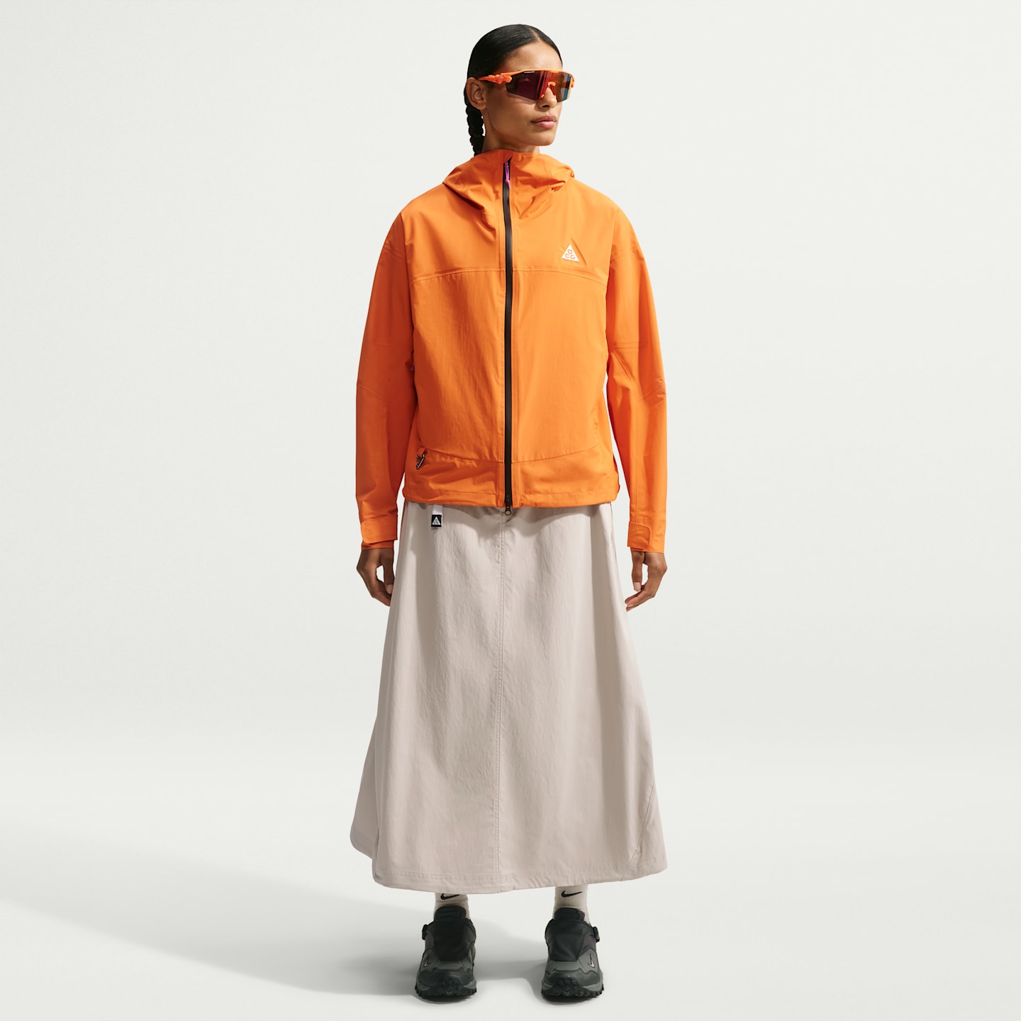 Женская юбка Nike ACG "Smith Summit" Skirt, цвет: Кремовый / Снежный белый — фото 1