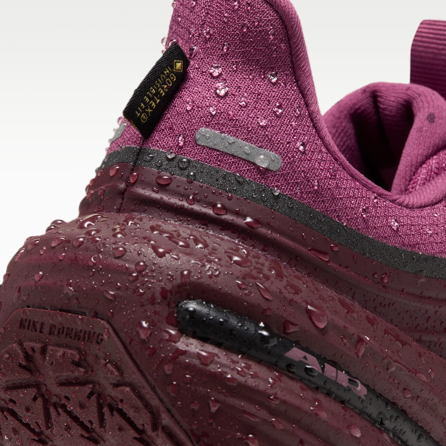 Женские кроссовки Nike Winflo 12 GORE-TEX Waterproof Road Running, цвет: Розовый дымчатый / Чёрный — фото 9