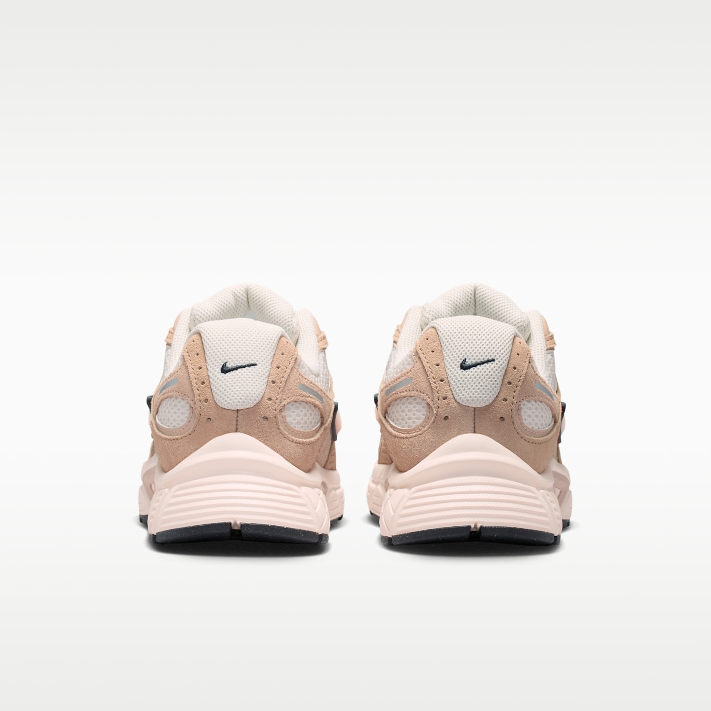 Женские кроссовки Nike V5 RNR Suede, цвет: Меловой / Рыжевато-коричневый — фото 6