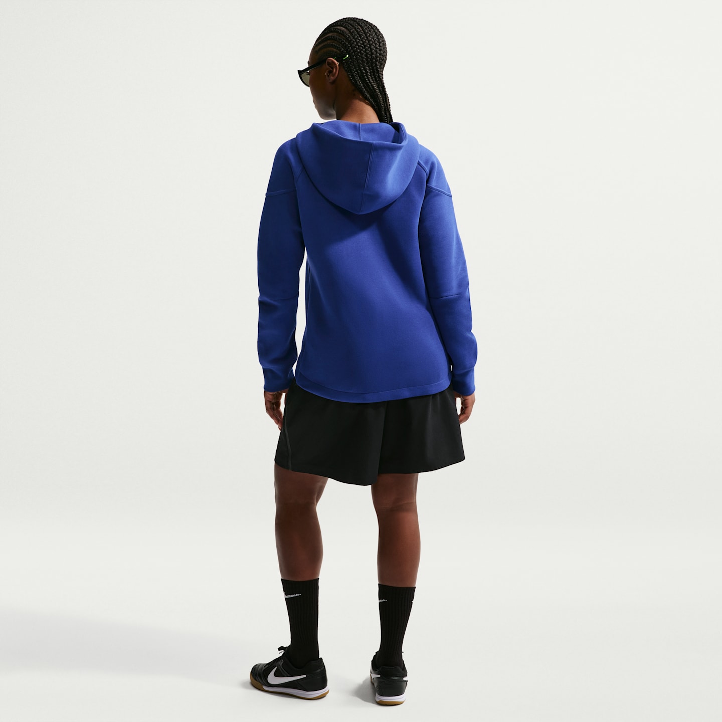 Женская футбольная худи на молнии Nike Usmnt Tech Fleece Windrunner, цвет: Королевский синий / Красный — фото 5