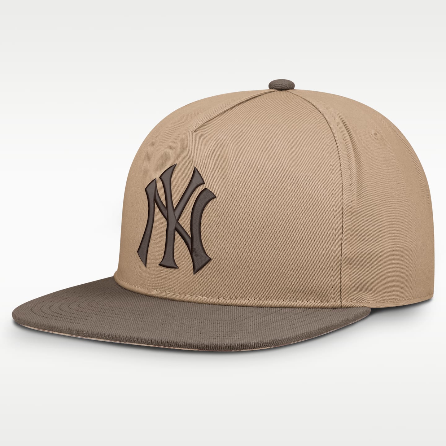 Мужская кепка Nike MLB New York Yankees Statement, цвет: Натуральный бежевый / Норковый коричневый — фото 1