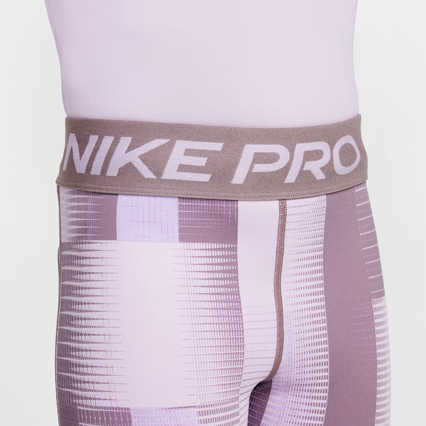 Детские шорты для девочек Nike Pro, цвет: Серо-коричневый серый / Белый — фото 4