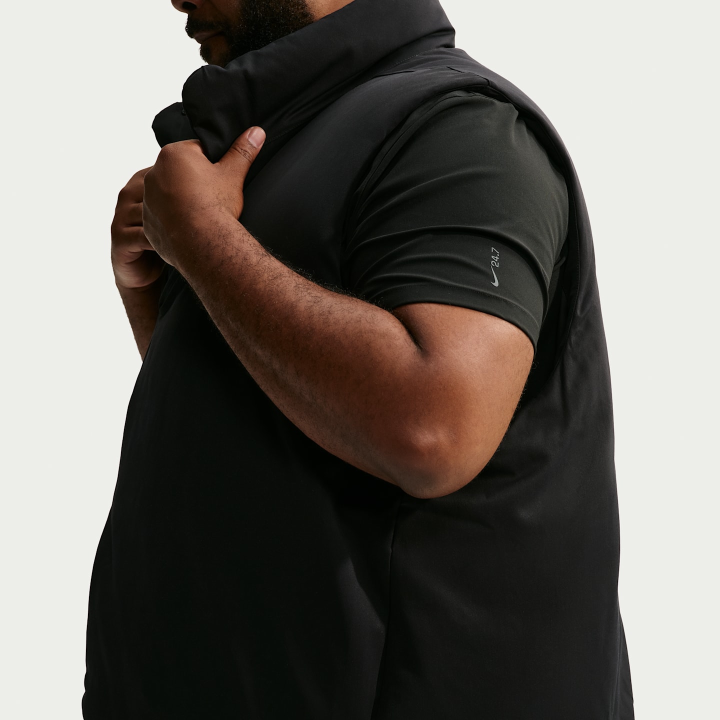 Мужской жилет Nike 24.7 OuterCalm Therma-FIT Down-Fill, цвет: Чёрный / Серый — фото 9