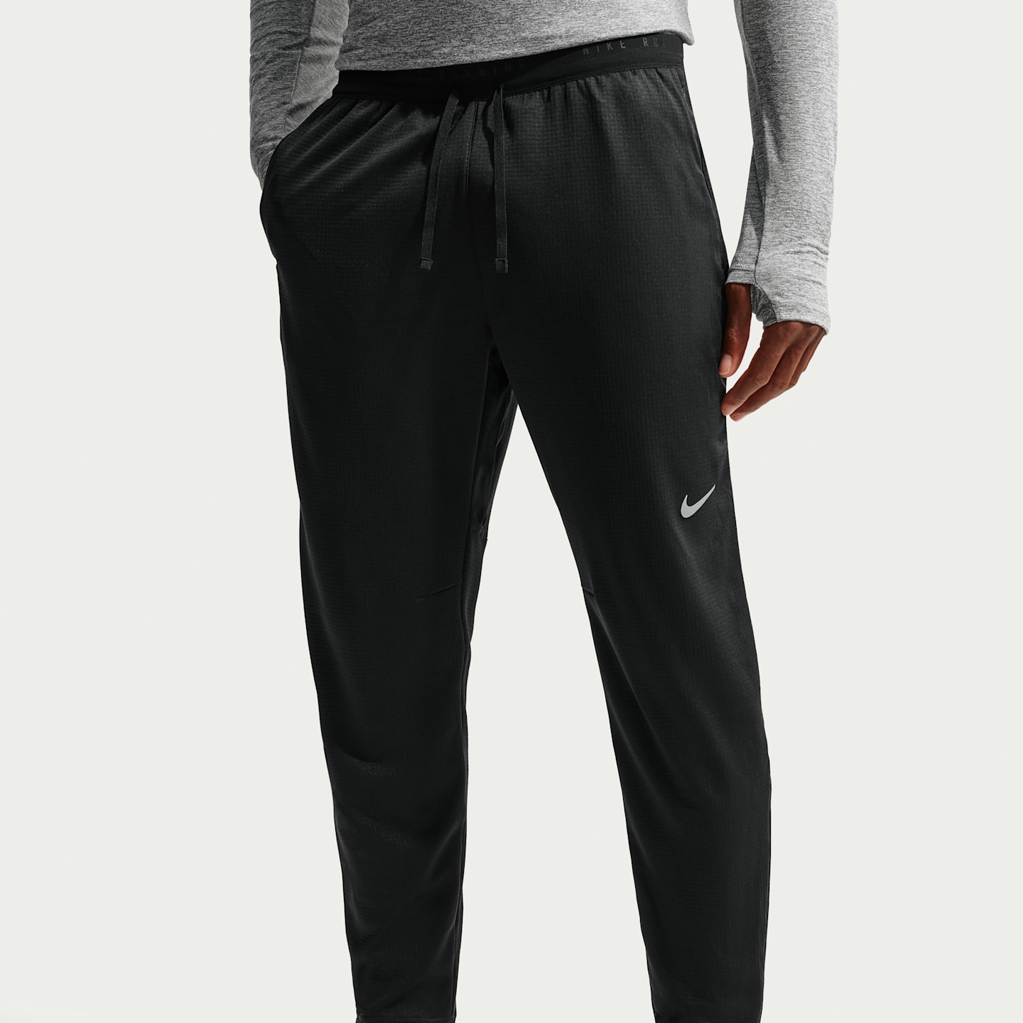 Мужские трикотажные беговые брюки Nike Stride Dri-FIT, цвет: Чёрный — фото 2