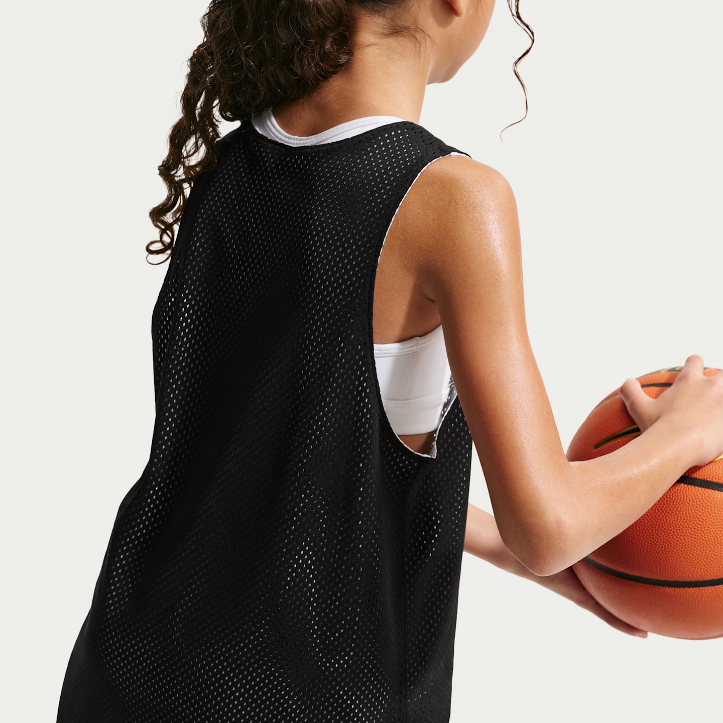 Детский топ Nike Sportswear Dri-FIT Basketball Jersey, цвет: Чёрный / Белый — фото 2