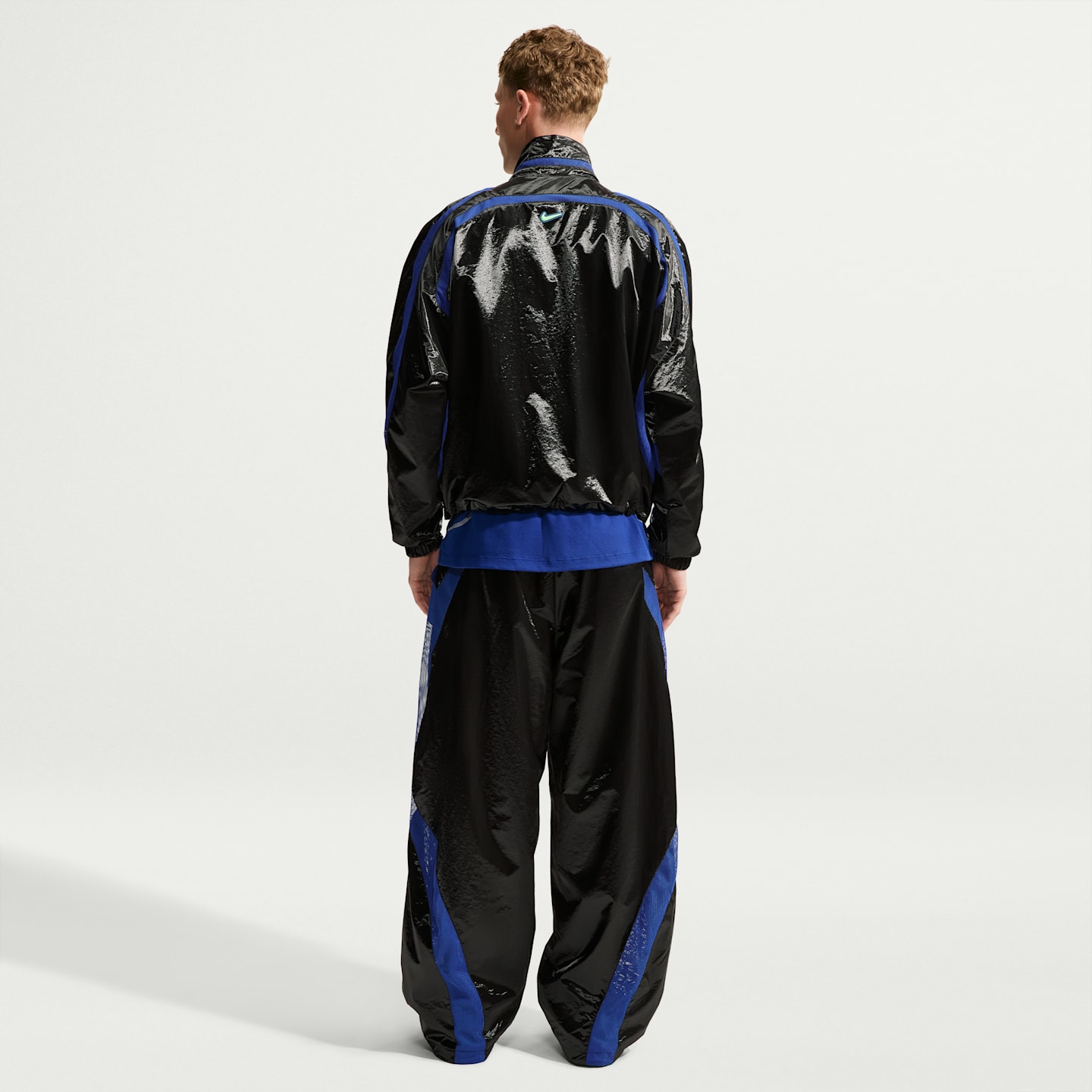 Мужские брюки Nike Project F.R.O.G. Woven Flow Track Pants, цвет: Чёрный / Королевский синий — фото 5