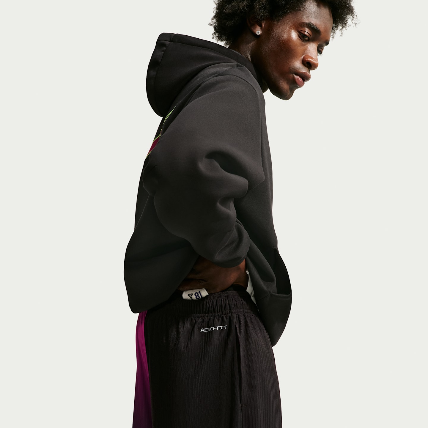 Мужские футбольные шорты Nike Kobe Mambacurial Aero-FIT, цвет: Чёрный / Зелёный — фото 3