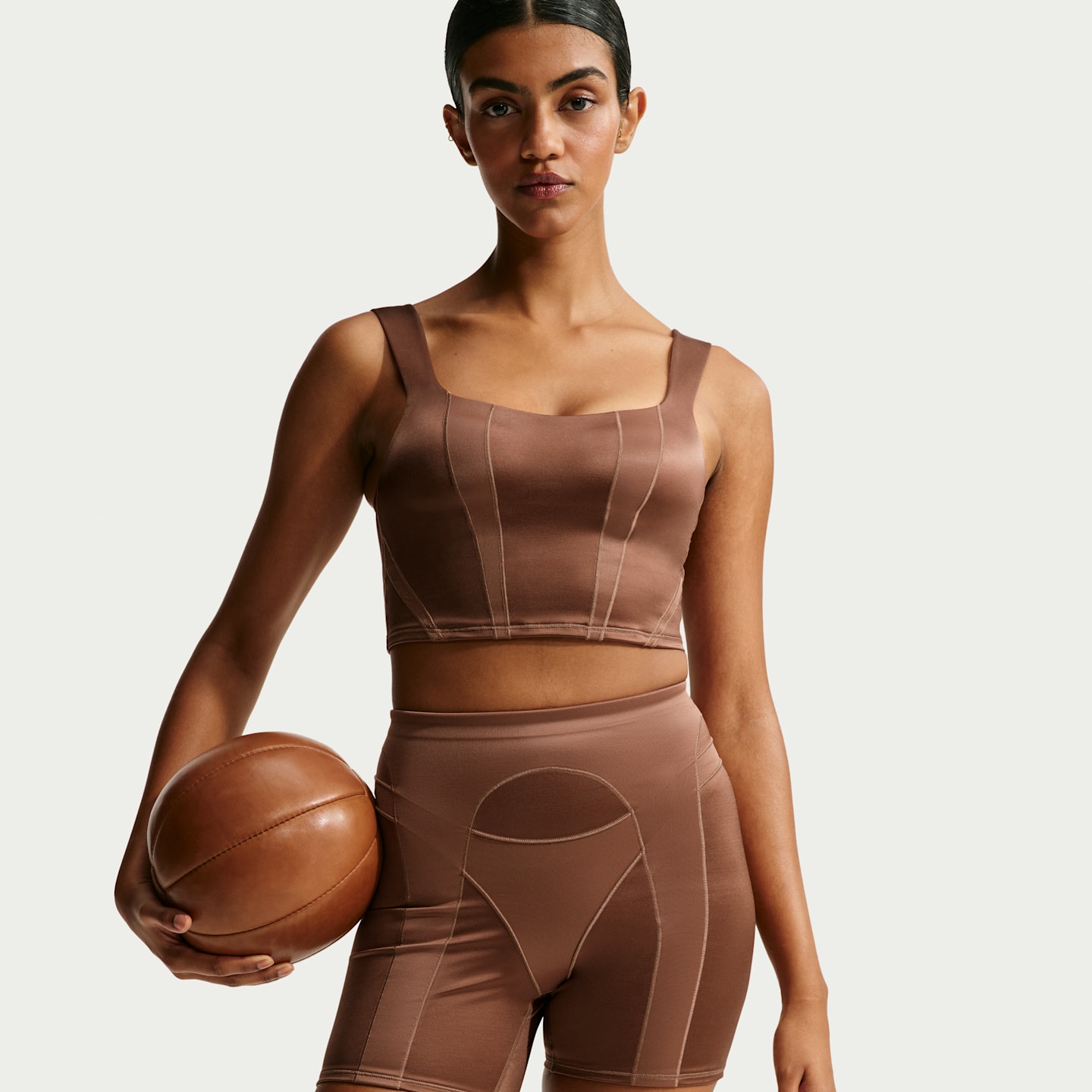 Женские велосипедки NikeSKIMS Satin Shine с высокой талией, 5, цвет: Коричневый — фото 4