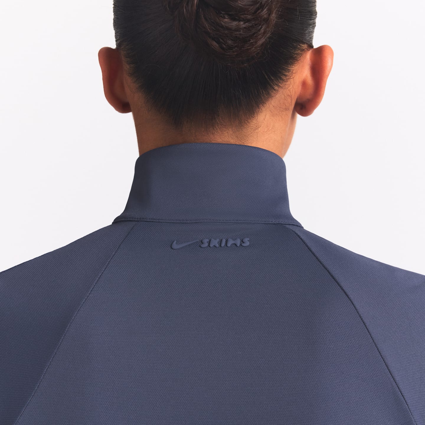 Женская спортивная куртка NikeSKIMS Airy, цвет: Глубокий королевский синий — фото 3
