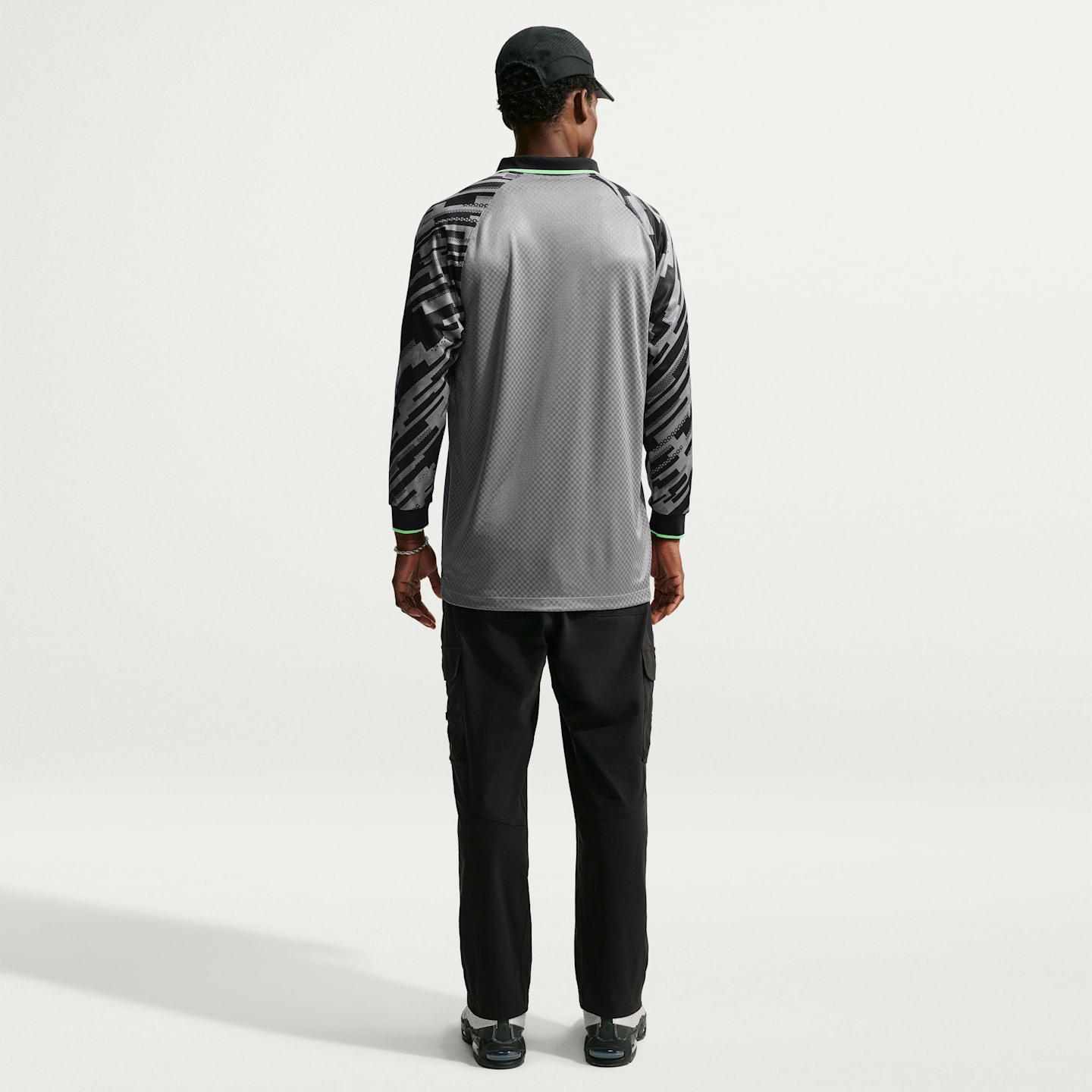 Мужской топ Nike Premier Dri-FIT Long-Sleeve Soccer Jersey, цвет: Холодный серый / Чёрный — фото 5