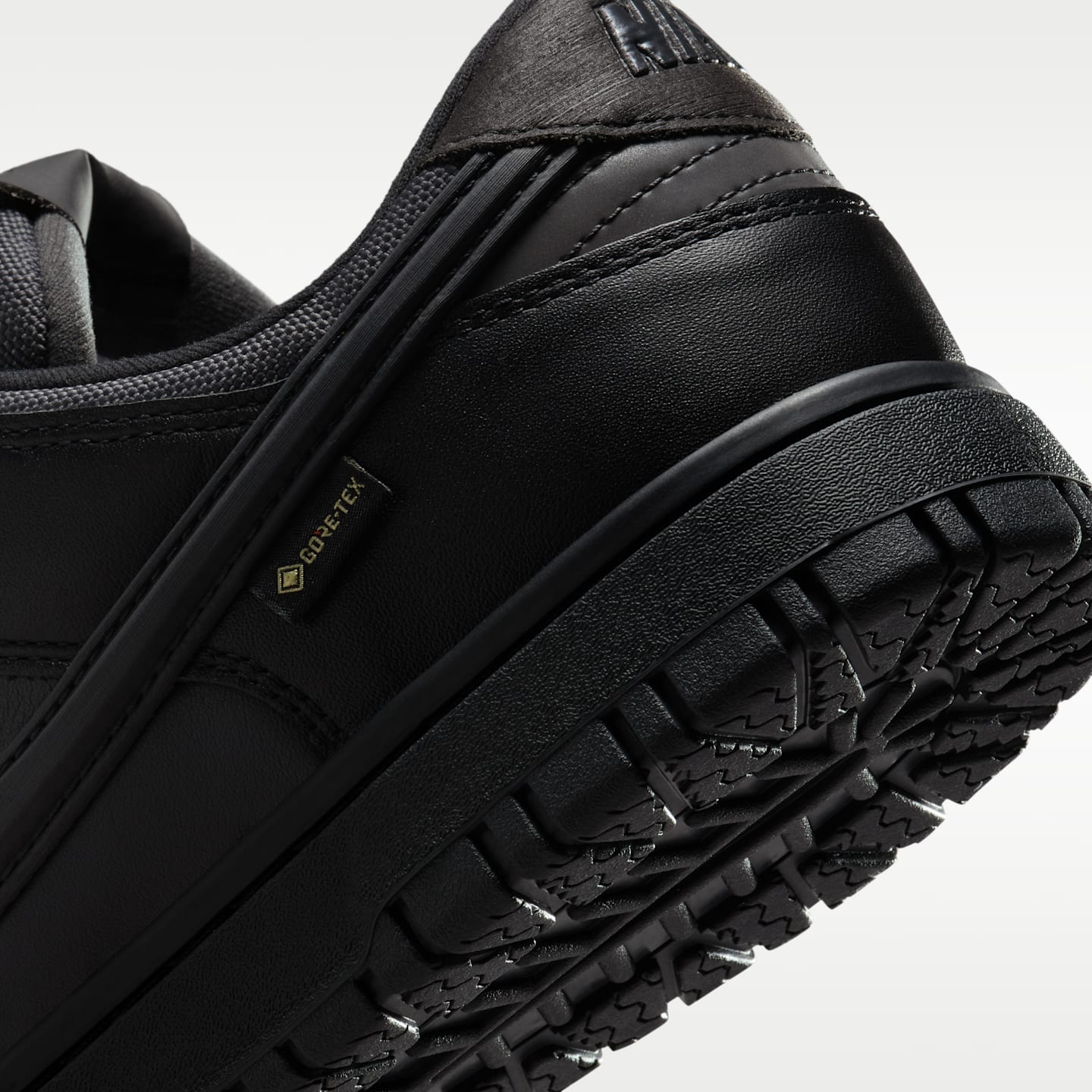 Мужские кроссовки Nike Dunk Low GORE-TEX, цвет: Чёрный / Антрацитовый — фото 8