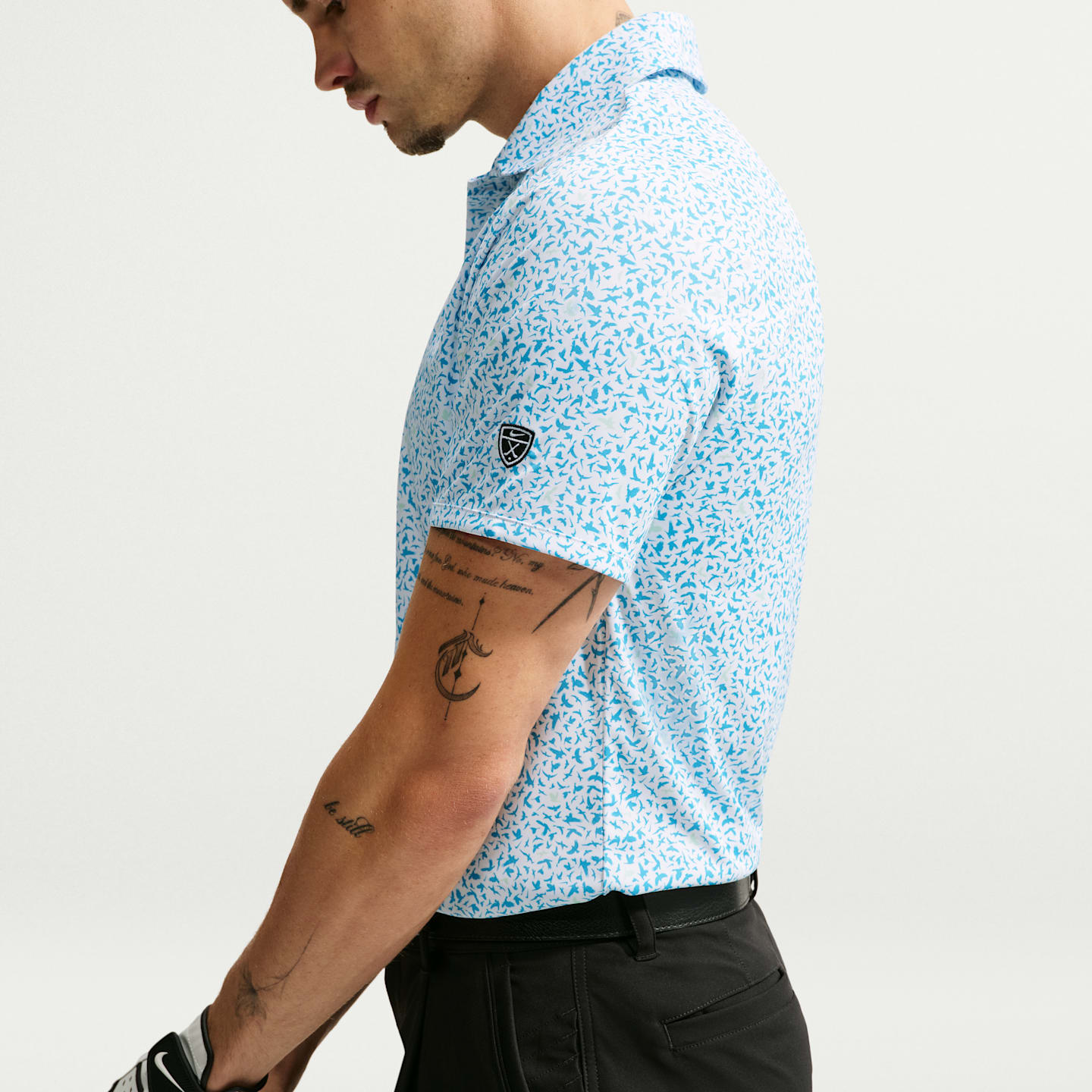 Мужское поло Nike Par Dri-FIT Microprint Birds Golf Polo, цвет: Синий — фото 3