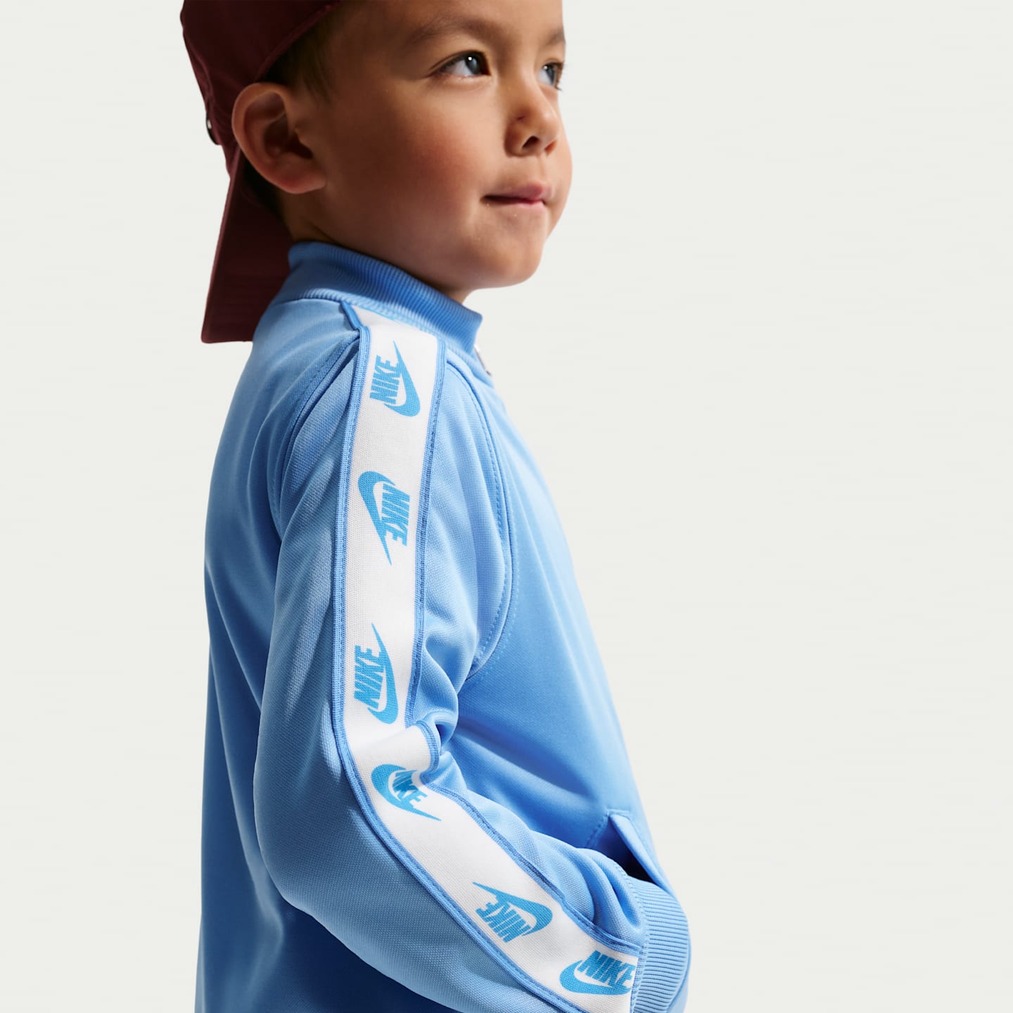 Комплект для малышей Nike Dri-FIT из 2 предметов на молнии с лентой с логотипом, цвет: Синий — фото 3