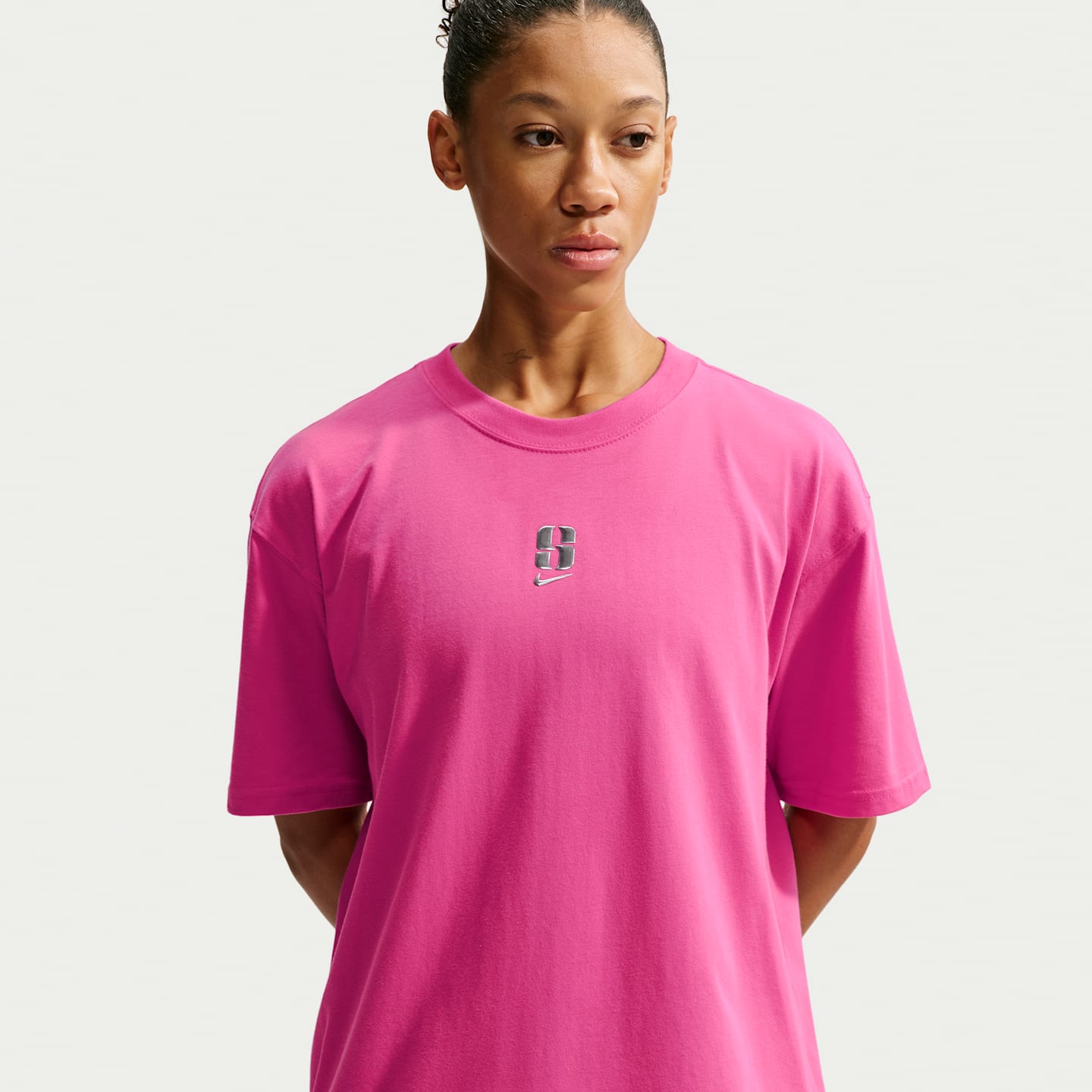 Баскетбольная футболка Nike Sabrina Dri-FIT, цвет: Пустынный розовый — фото 2