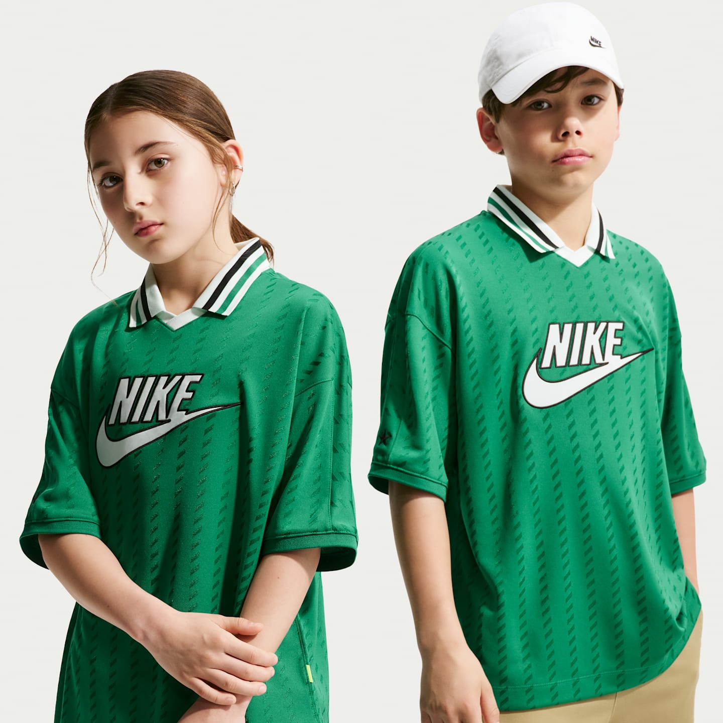 Детское джерси Nike Sportswear с коротким рукавом, цвет: Зелёный / Чёрный — фото 1