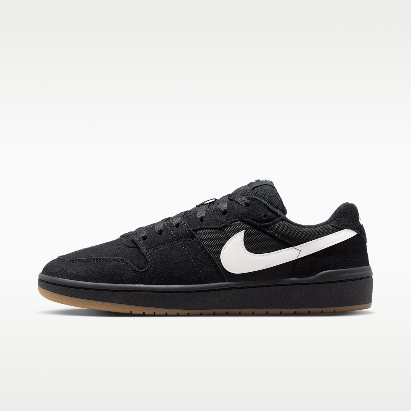 Женские кроссовки Nike SB Code 58 Skate, цвет: Чёрный / Карамельный коричневый — фото 1