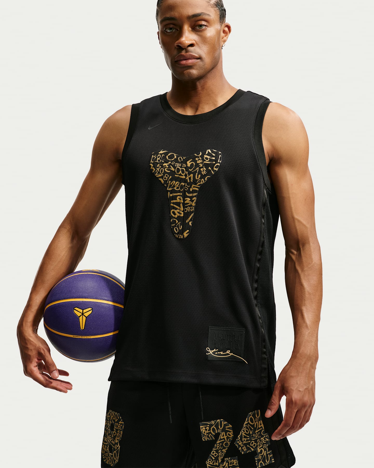 Мужской топ Nike Kobe Performance Sleeveless Top, цвет: Чёрный / Металлик золотой — фото 6