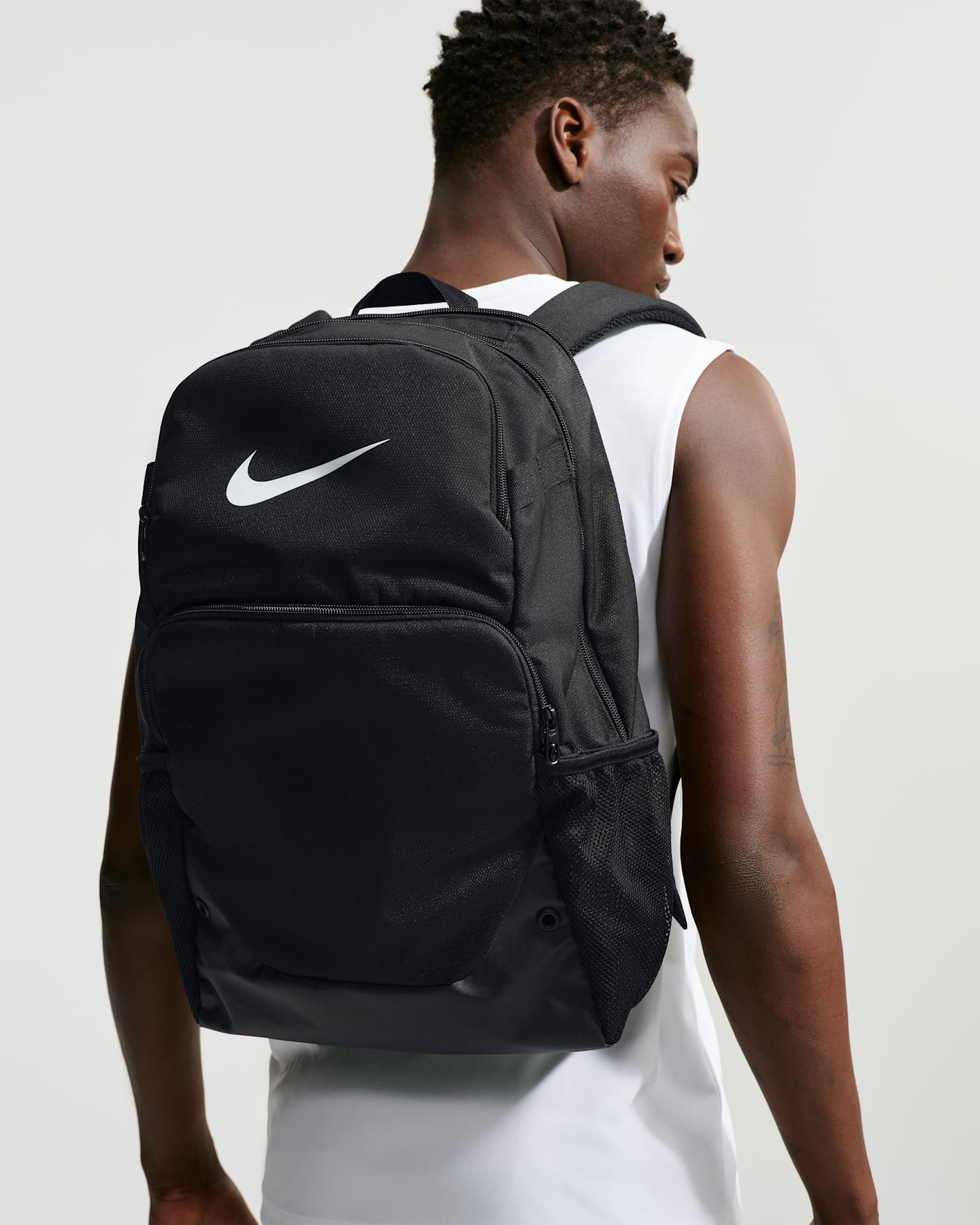 Рюкзак Nike Brasilia (Extra Large, 30L), цвет: Чёрный / Белый — фото 13
