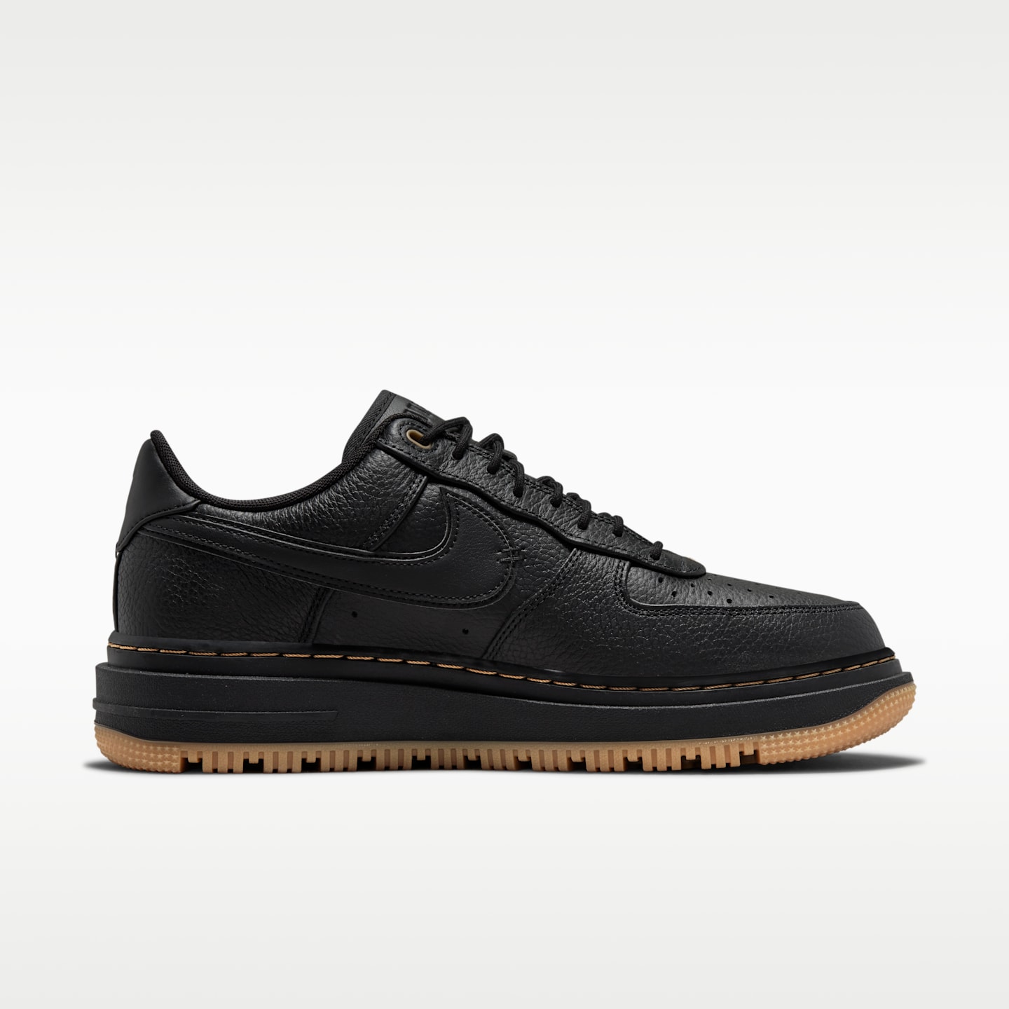 Мужские кроссовки Nike Air Force 1 Luxe, цвет: Чёрный / Карамельный жёлтый — фото 3