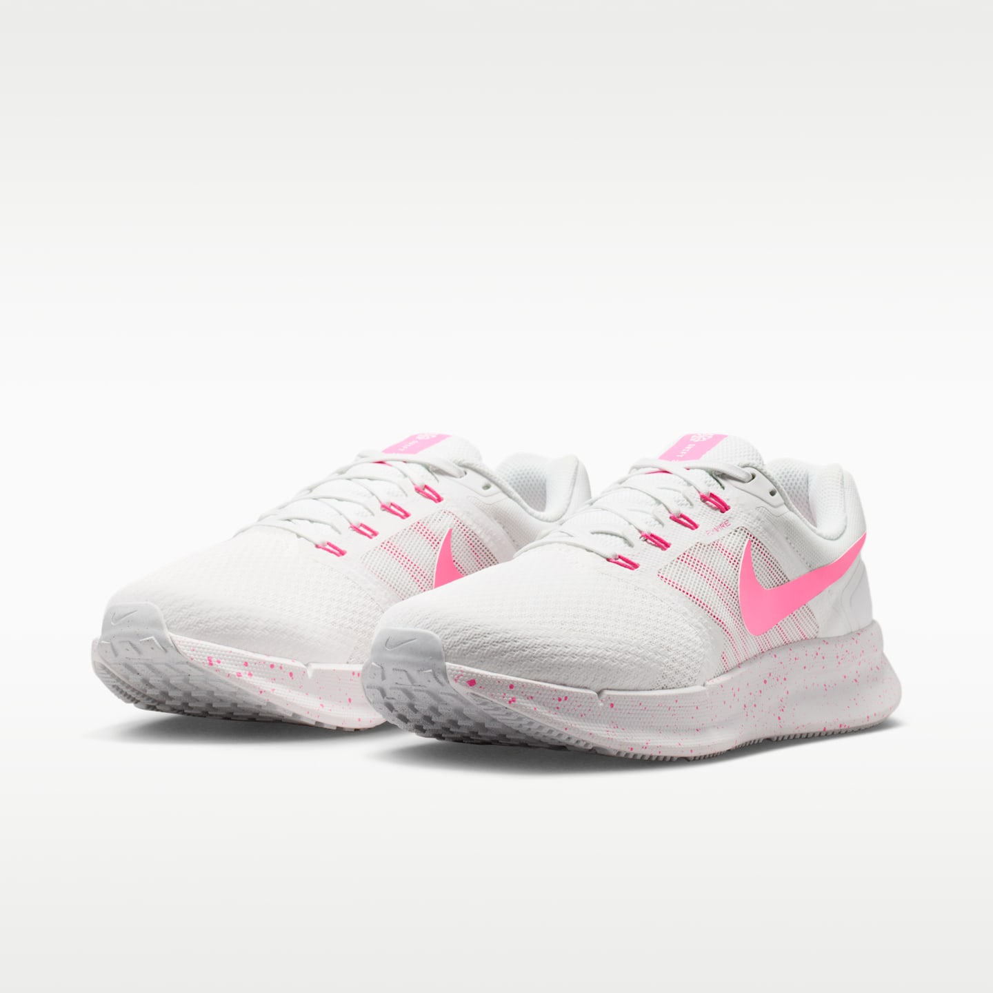 Женские кроссовки Nike Run Swift 3 Road Running, цвет: Снежный белый / Розовый сияющий — фото 5