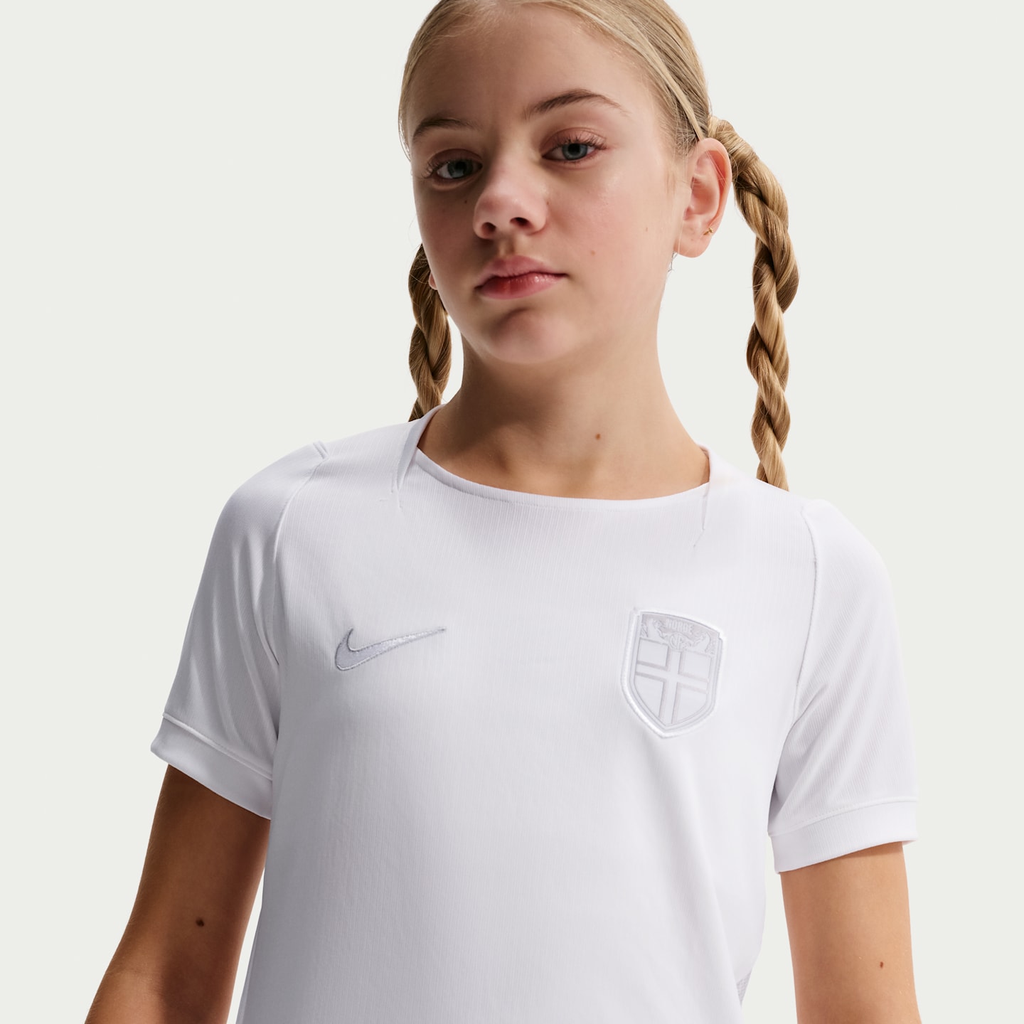 Детский топ Nike Norway 2026 Stadium Third Dri-FIT Soccer Replica Jersey, цвет: Белый / Чистый платиновый — фото 2