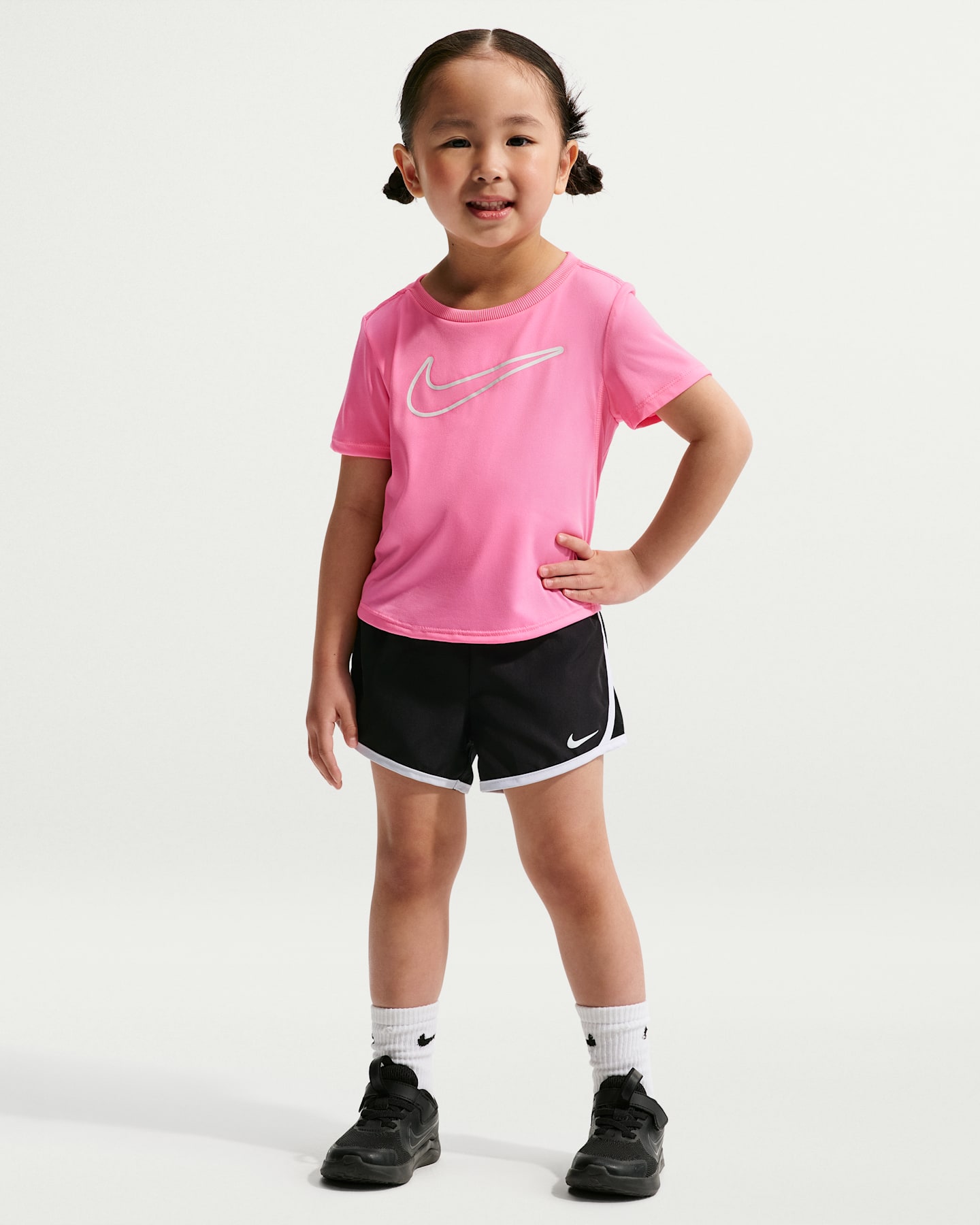 Шорты Nike Dri-FIT Tempo Shorts для малышей, цвет: Чёрный — фото 6