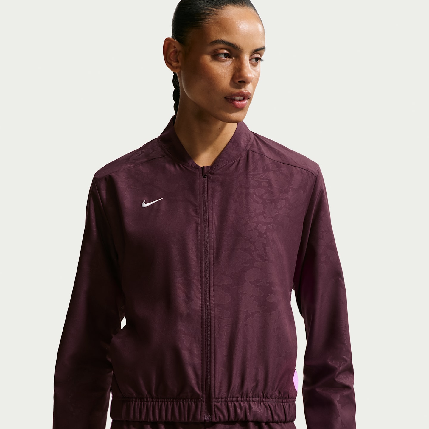 Женские комплекты Nike United Academy Dri-FIT Woven Soccer Tracksuit, цвет: Бордовый — фото 2