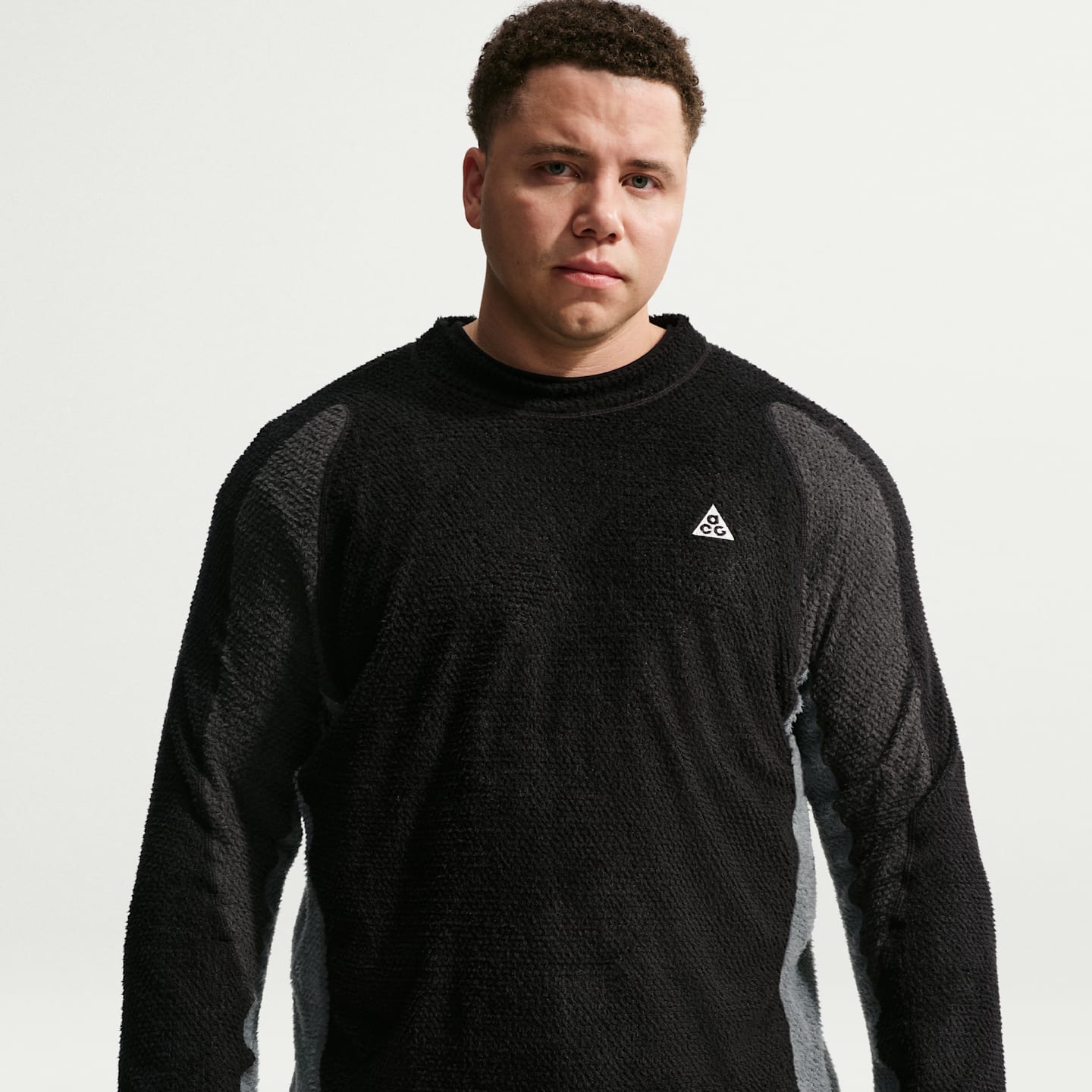 Женский топ Nike ACG Wolf Lichen Crew-Neck Top, цвет: Чёрный / Антрацитовый — фото 8
