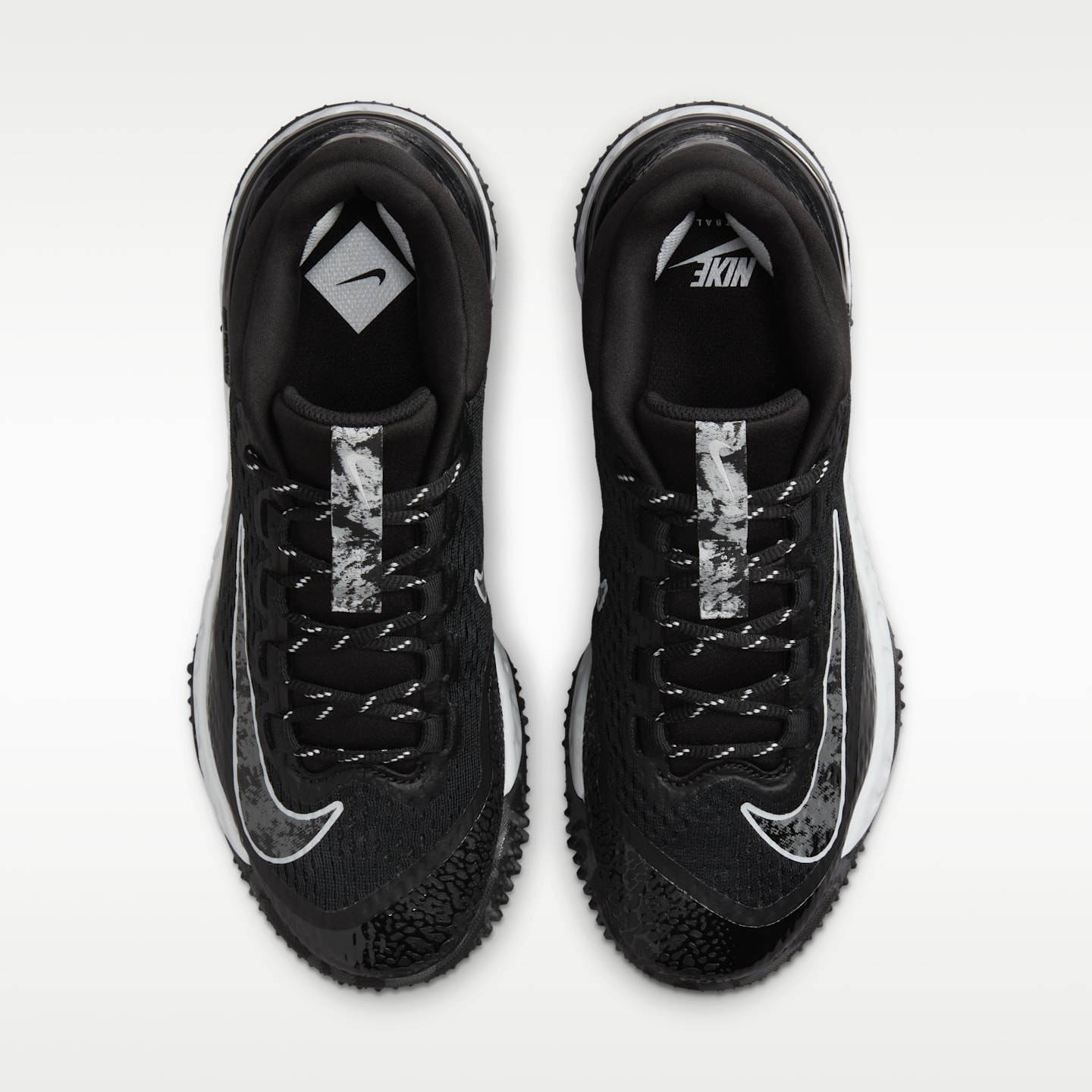 Женские кроссовки Nike Alpha Huarache Elite 4 Turf Softball, цвет: Чёрный / Чистый платиновый — фото 4