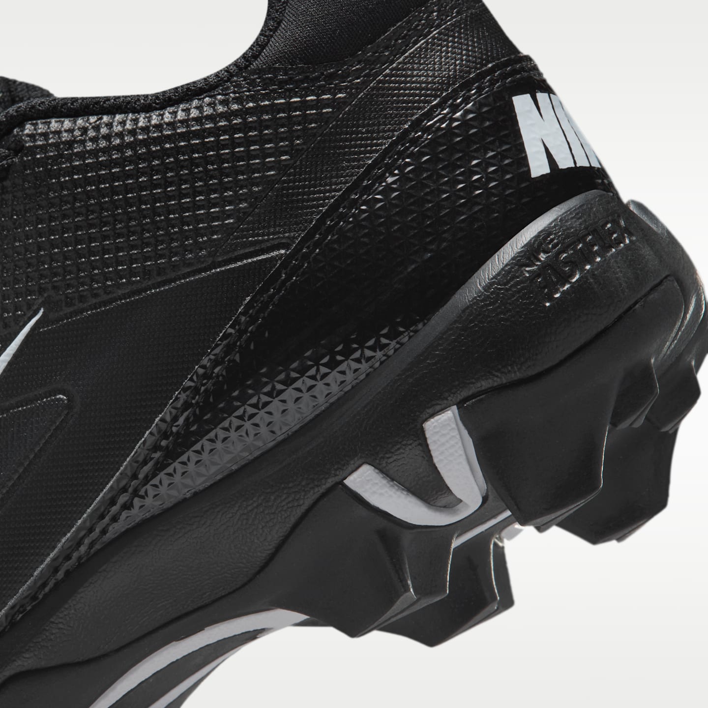 Детские бутсы Nike Alpha Menace 4 Shark Football Cleats, цвет: Чёрный / Белый — фото 9
