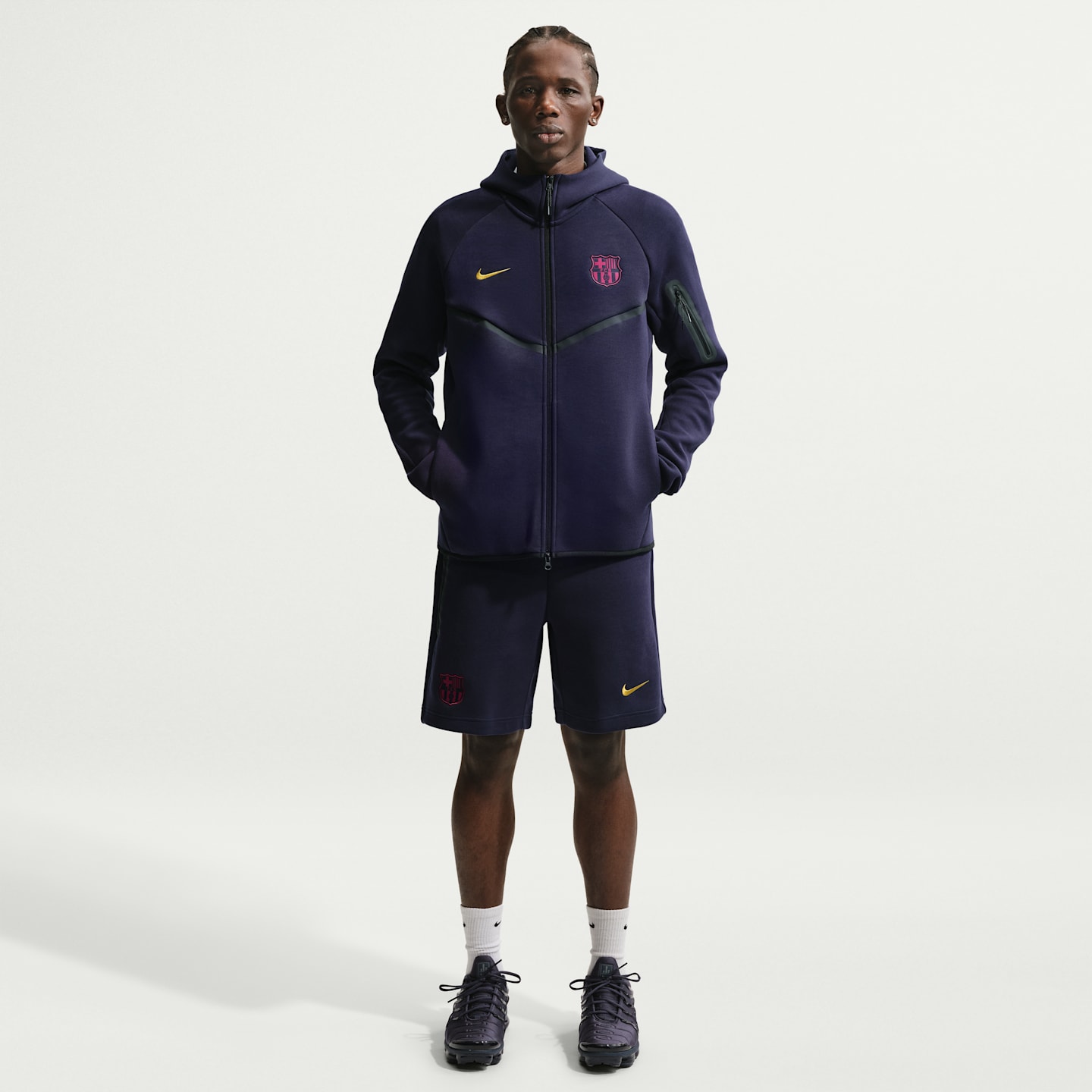 Мужское футбольное худи на молнии Nike FC Barcelona Tech Fleece Windrunner, цвет: Синий / Минеральный жёлтый — фото 4