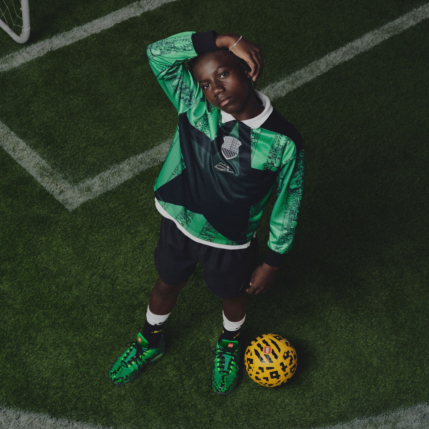 Детский топ Nike x LEGO® Collection Goalkeeper Jersey, цвет: Чёрный — фото 9