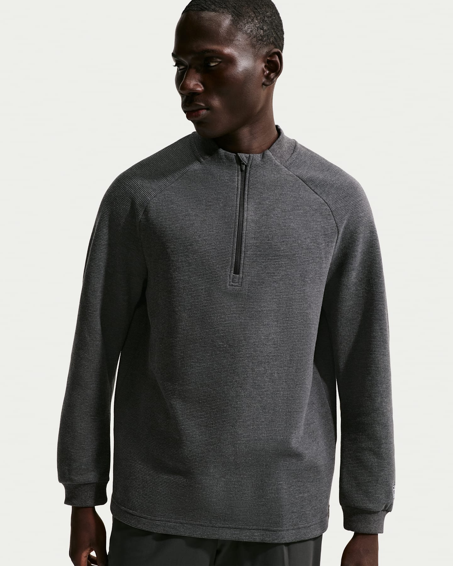 Мужской топ для гольфа Nike Par Therma-FIT на молнии 1/2, цвет: Чёрный / Белый — фото 6