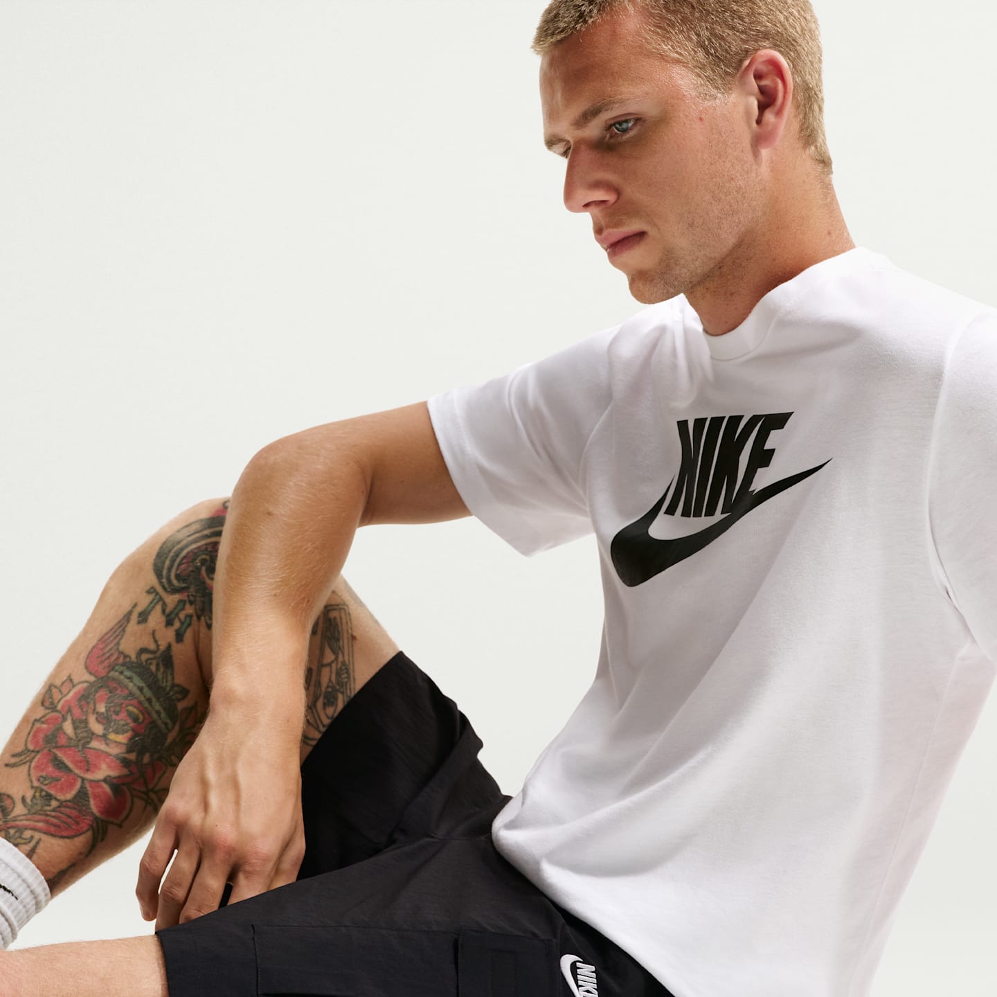 Мужские шорты Nike Sportswear Club Utility, цвет: Чёрный / Белый — фото 4