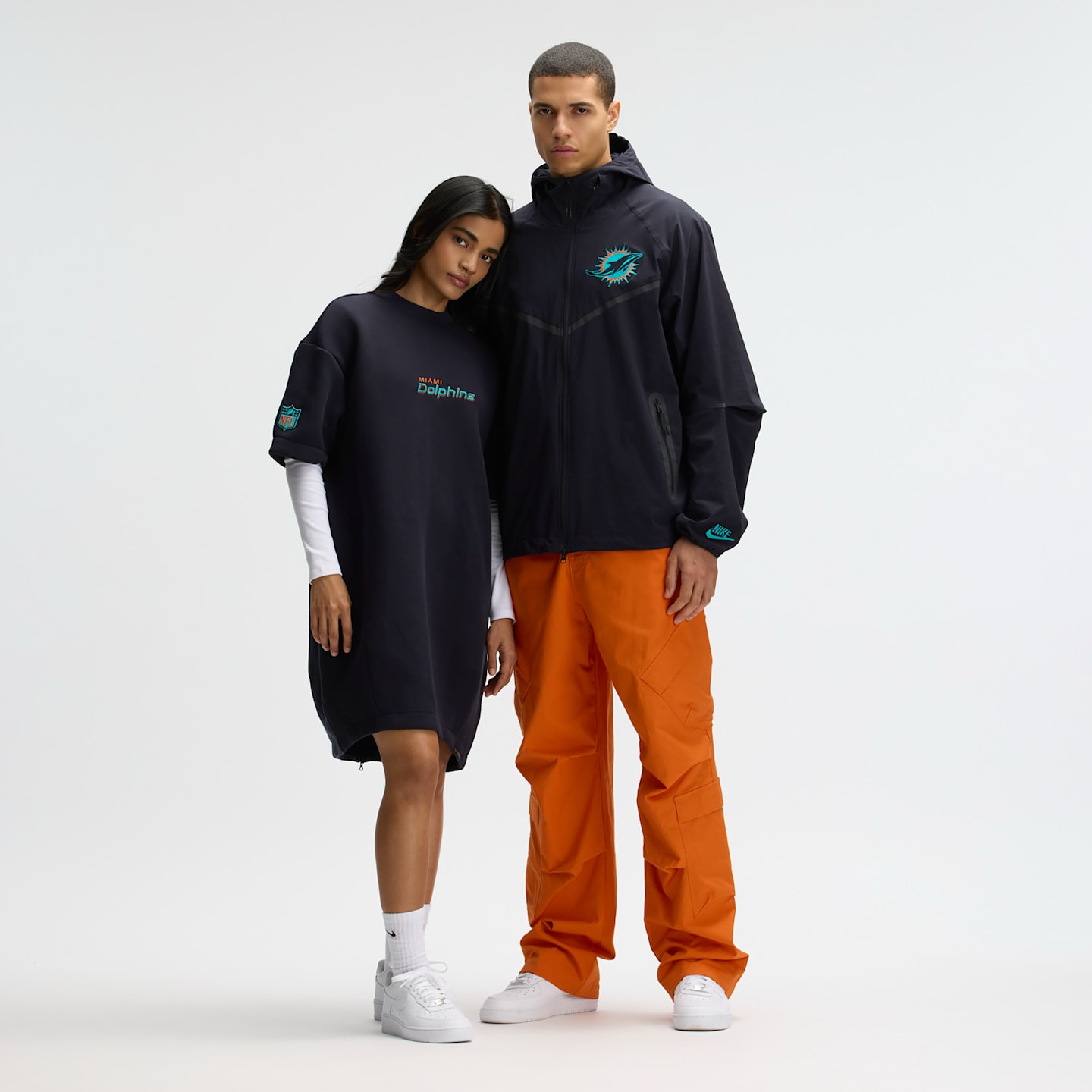 Женское платье Nike NFL Miami Dolphins Rivalries Collection из флиса Tech оверсайз, цвет: Тёмно-синий — фото 9