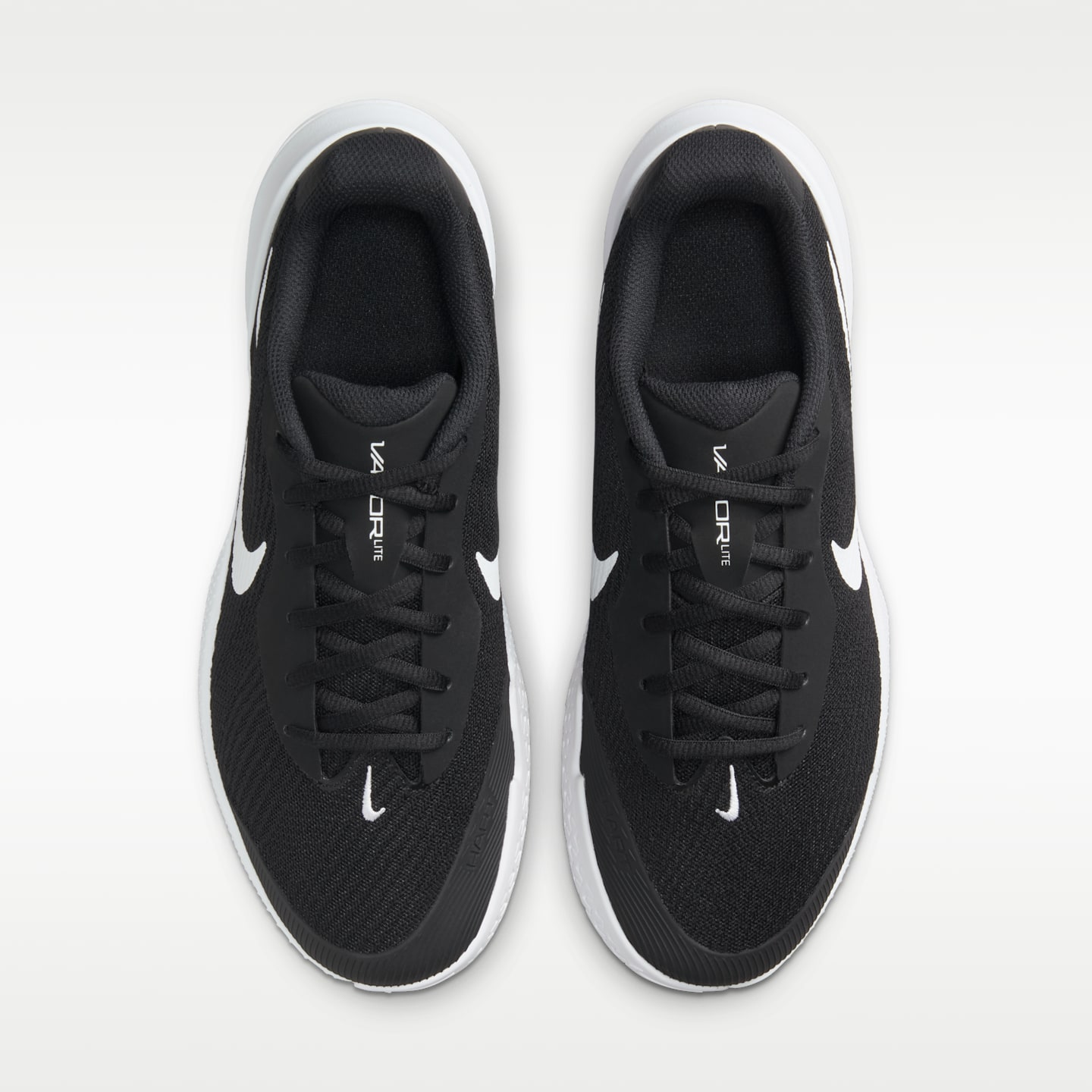 Женские кроссовки Nike Vapor Lite 3 Hard Court Tennis Shoes, цвет: Чёрный / Белый — фото 4