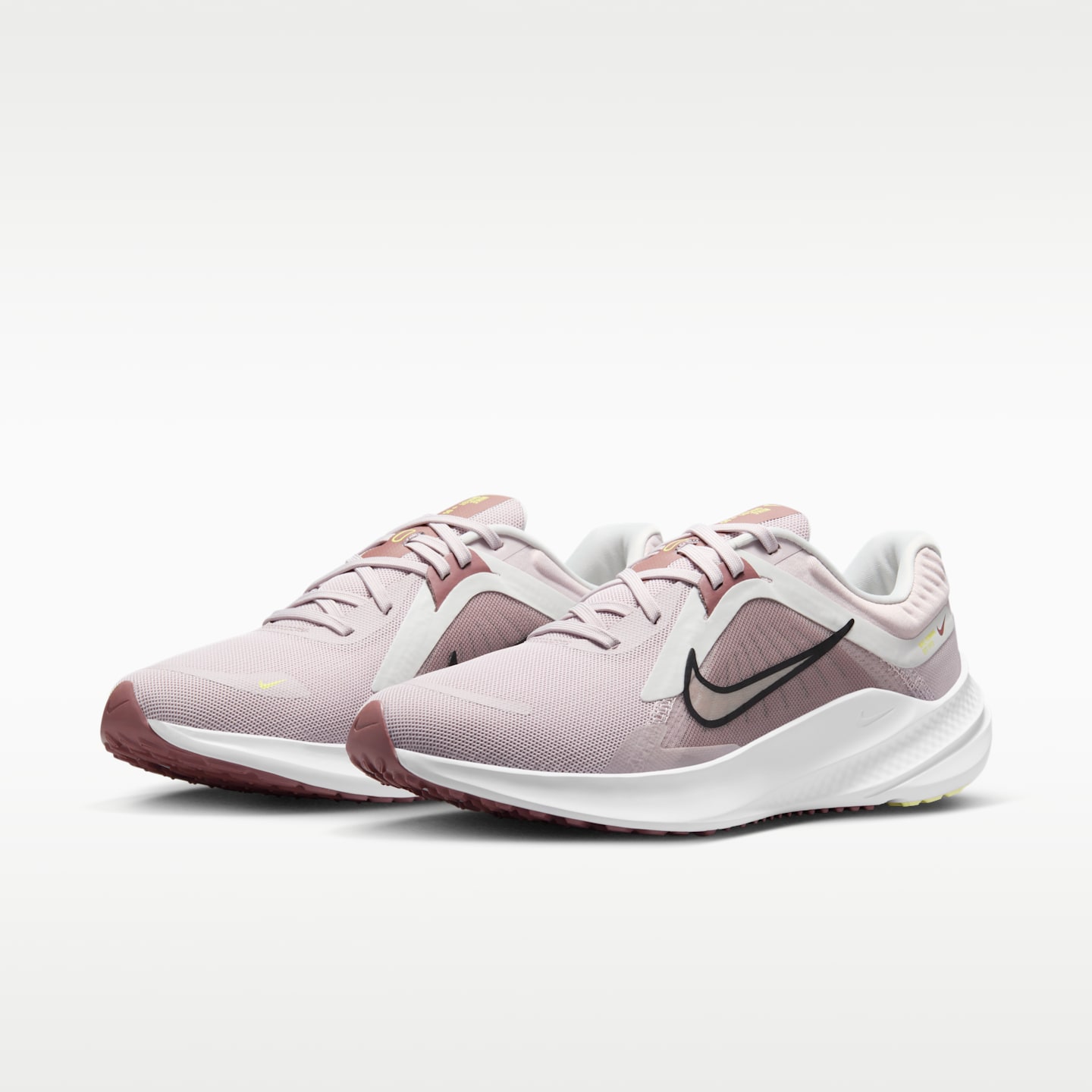 Женские кроссовки Nike Quest 5 Road Running, цвет: Платиновый фиолетовый / Розовато-лиловый — фото 5