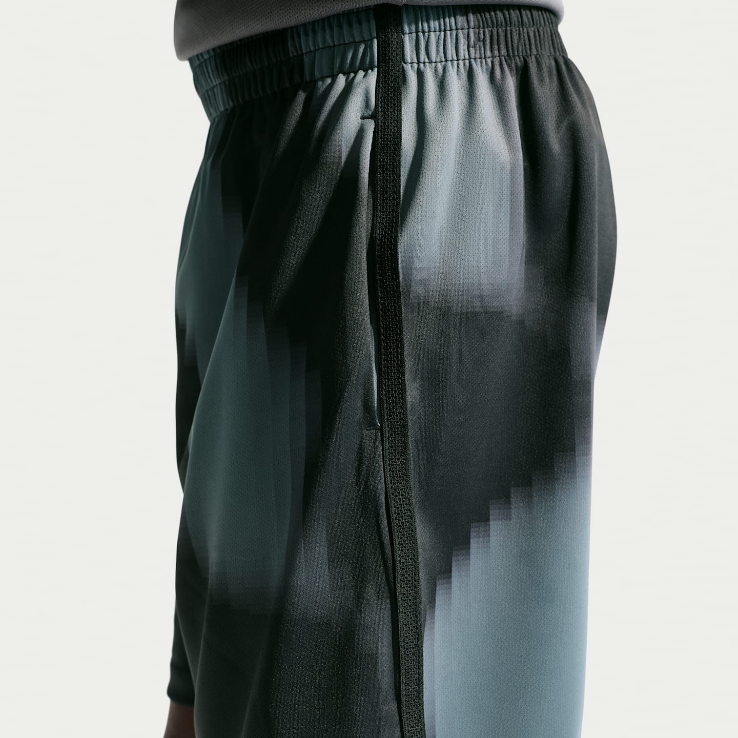 Детские шорты для мальчиков Nike Multi Renew, цвет: Чёрный / Белый — фото 3