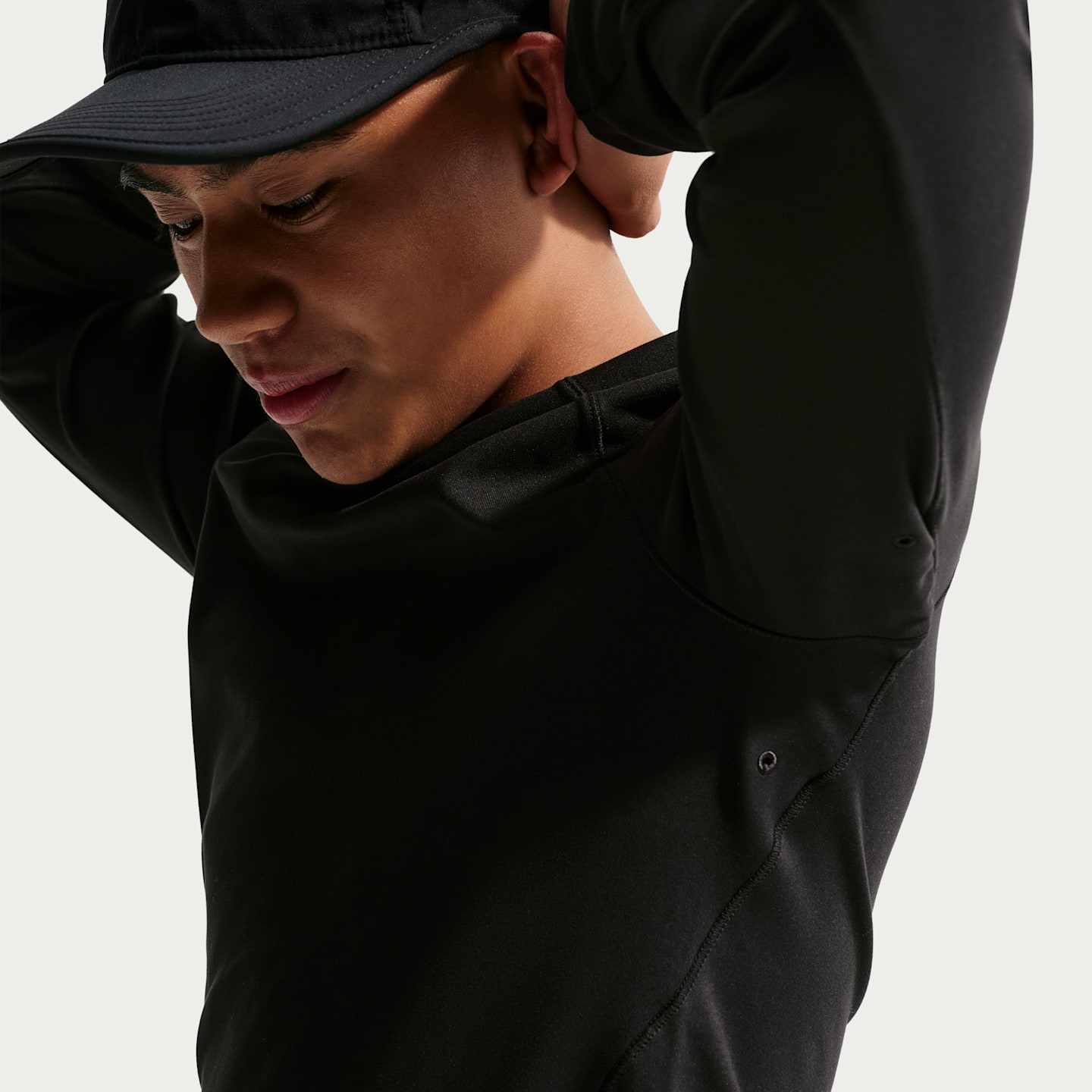 Детский топ для мальчиков Nike Primary Nano Dri-FIT UV с длинным рукавом, цвет: Чёрный — фото 3