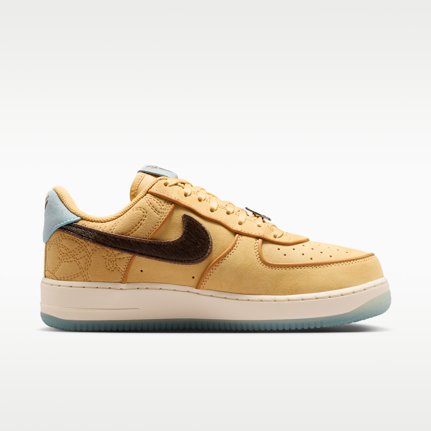 Мужские кроссовки Nike Air Force 1 Low Protro, цвет: Кремовый / Коричневый — фото 3