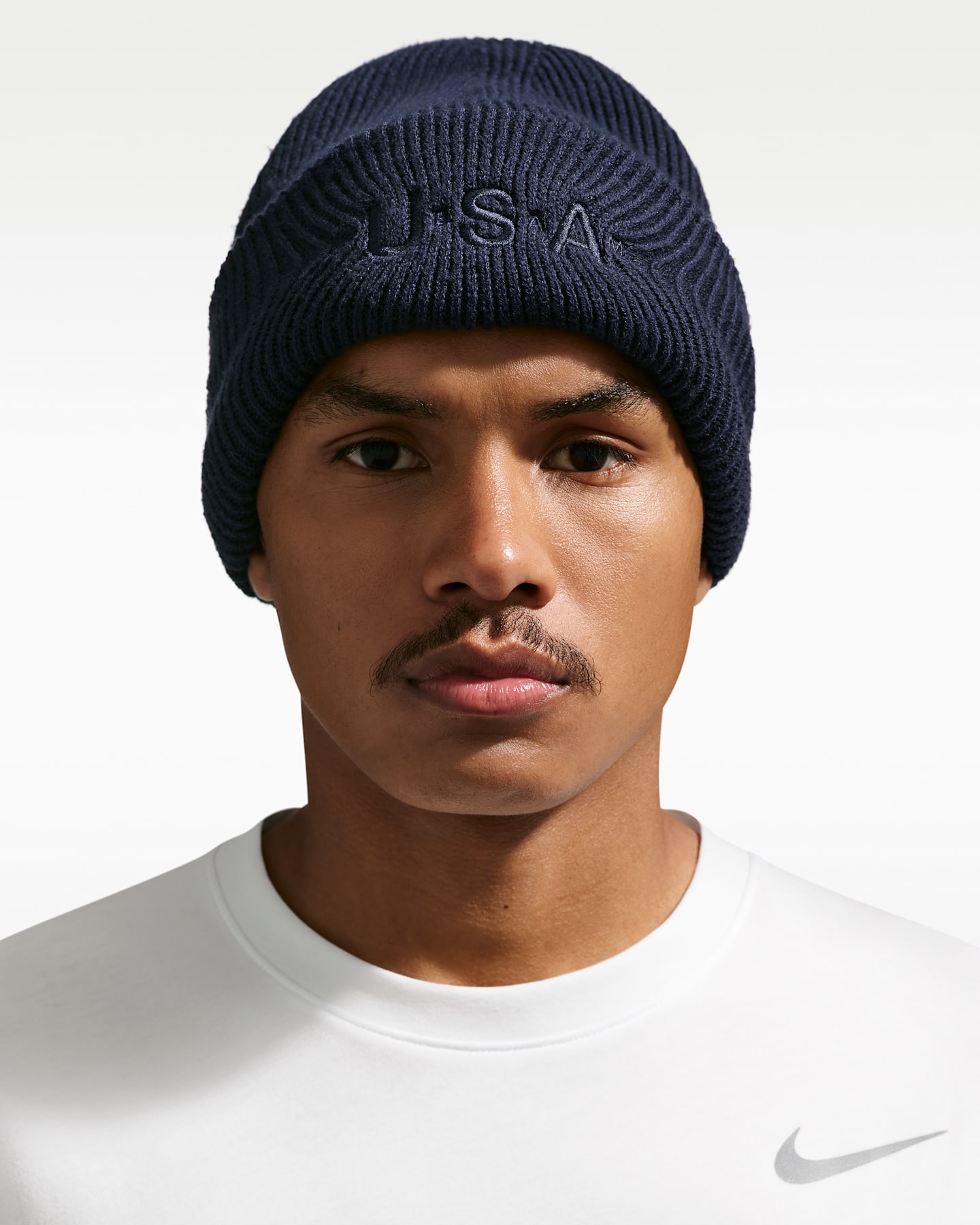 Шапка-бини Nike USA Peak, цвет: Обсидиановый / Снежный белый — фото 7