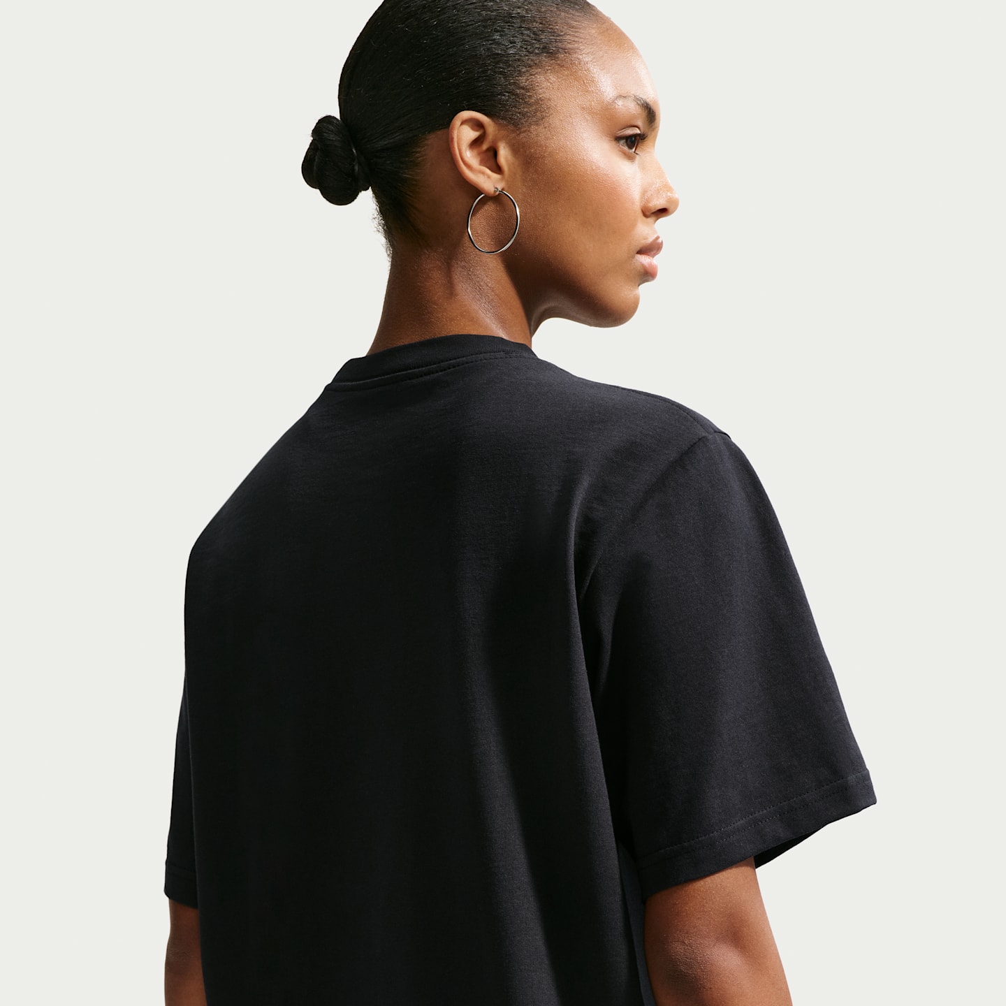 Женская футболка Nike Sportswear, цвет: Чёрный — фото 2
